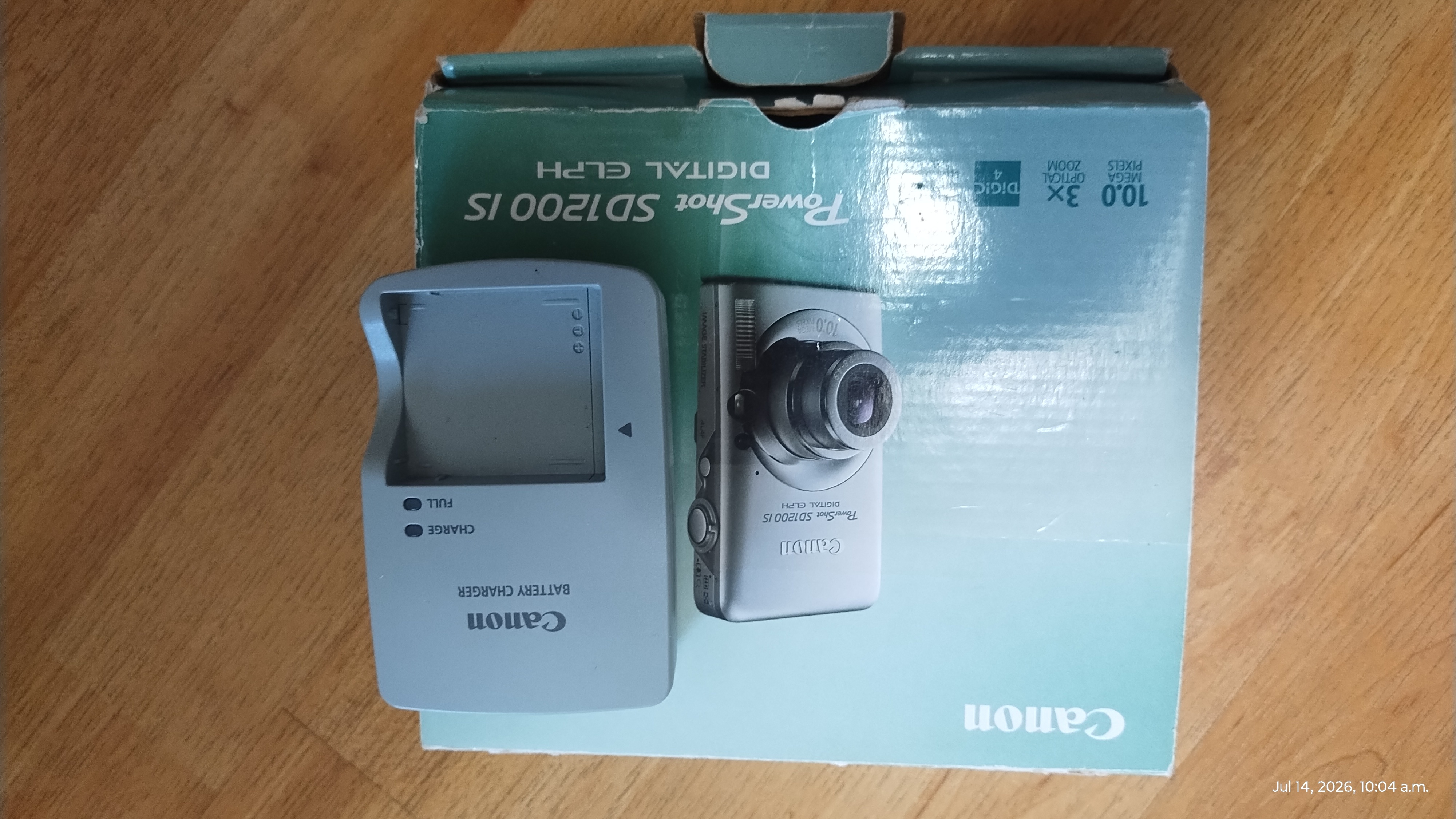 Canon PowerShot SD1200 IS Camera - photo 3
