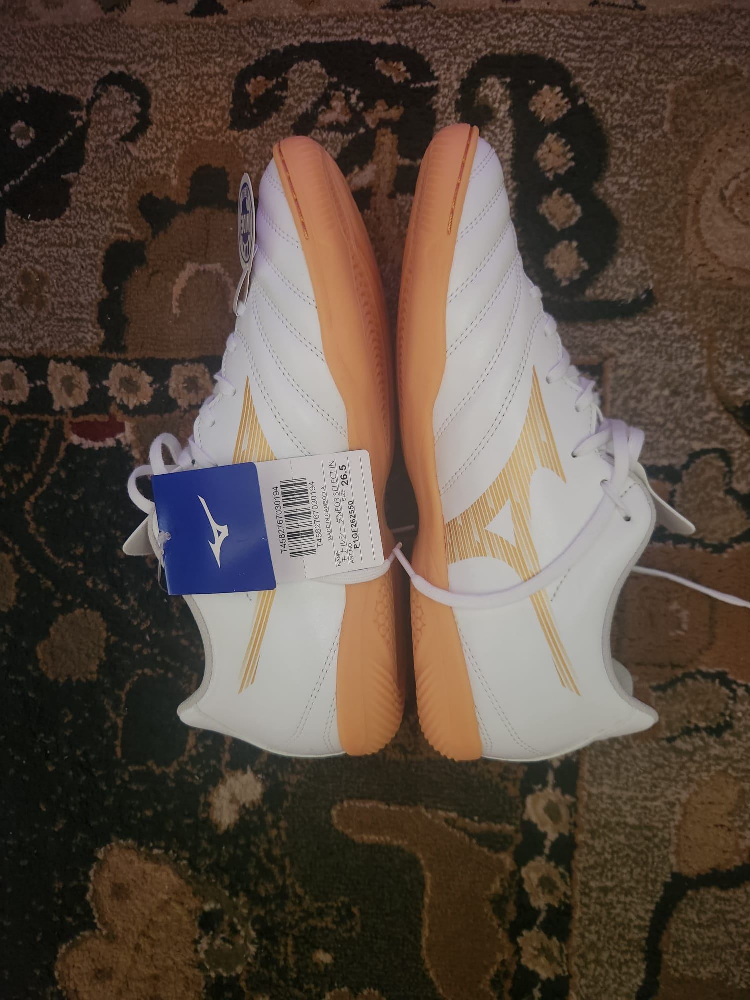 Mizuno Monarcida Futsal / Indoor Soccer Shoes - Like New! ⚽️ - photo 3