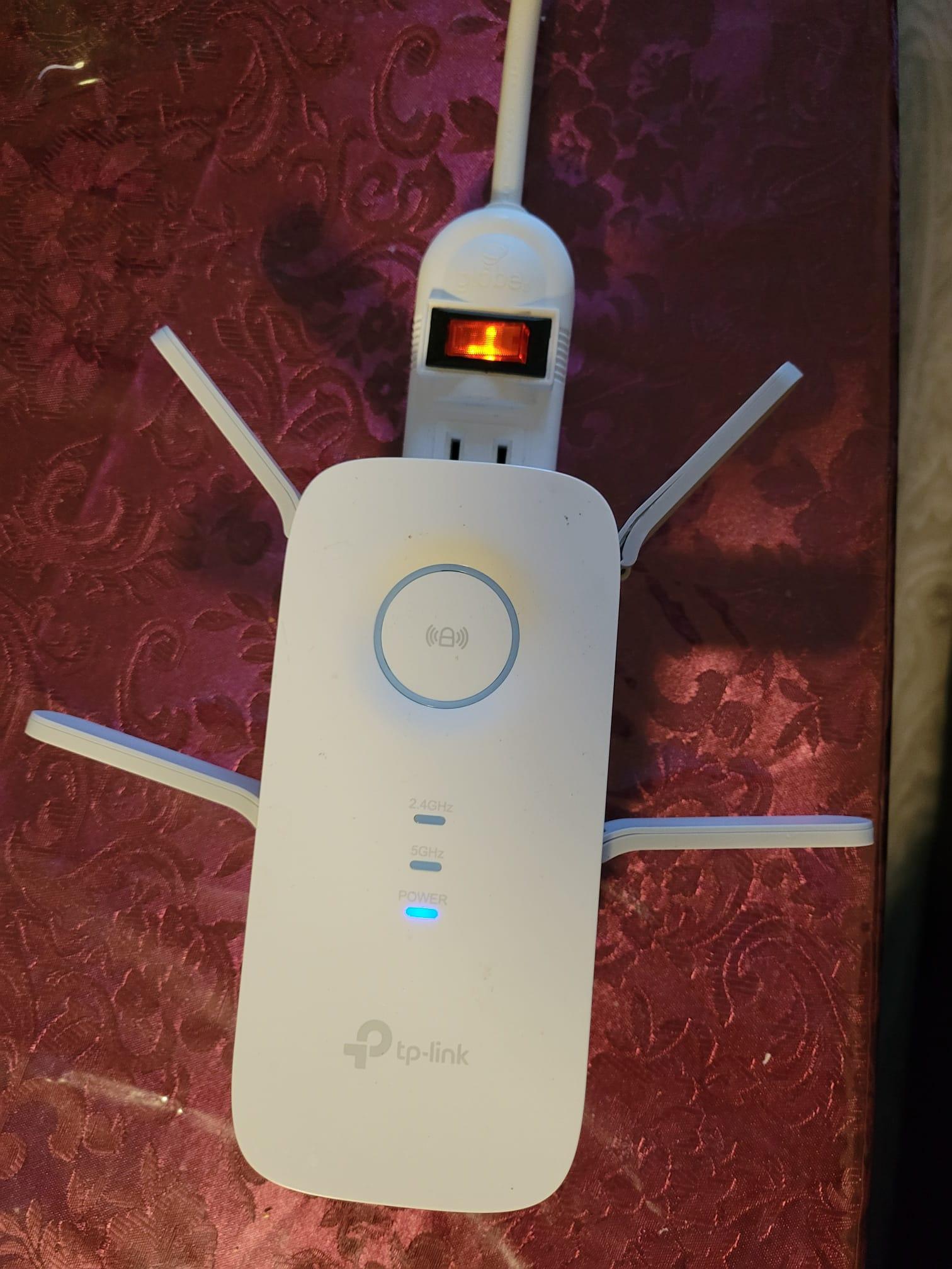 TP-Link RE650 AC2600 WiFi Range Extender / WiFi Booster - photo 2