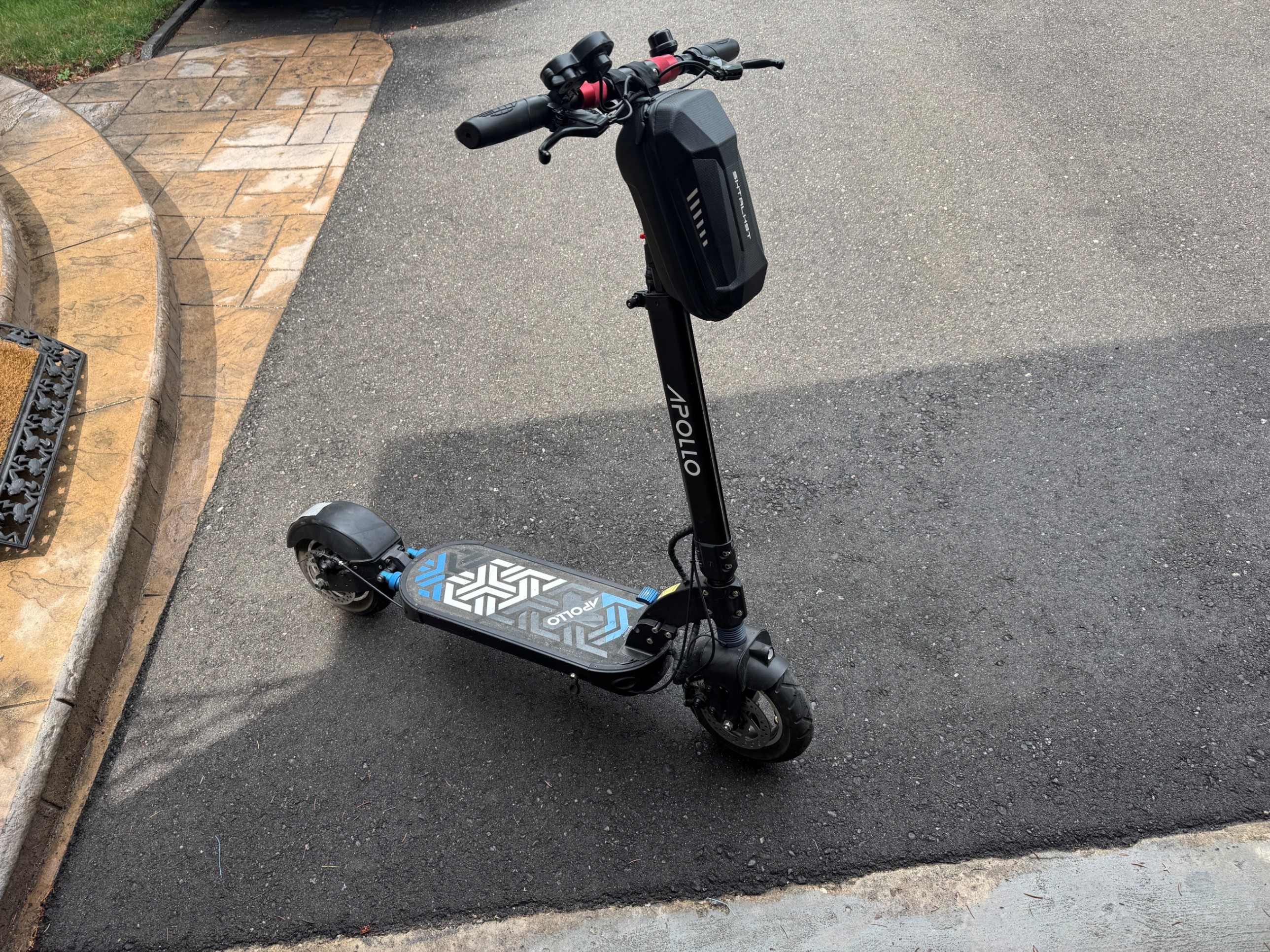 Apollo Electric Scooter