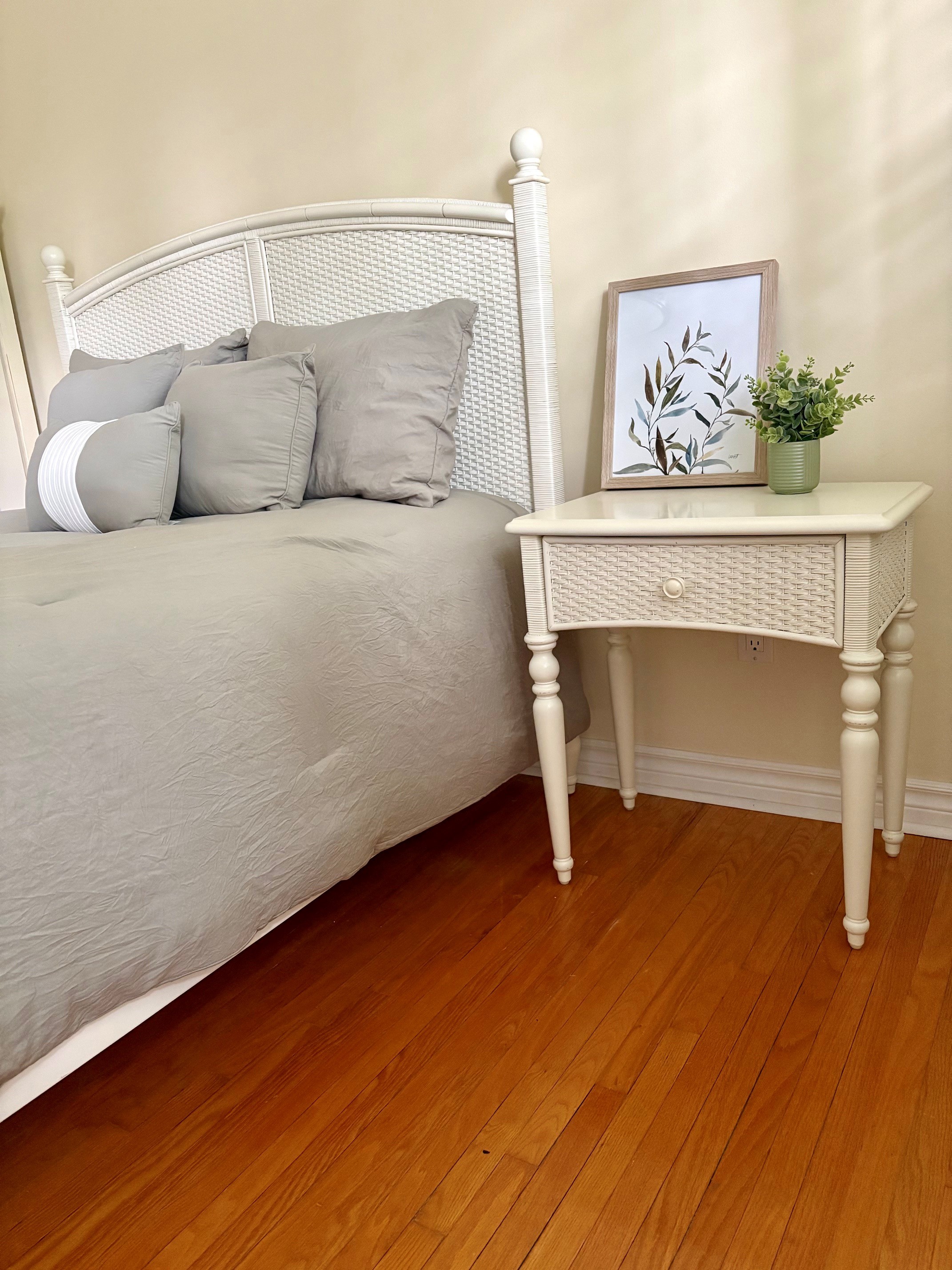 White Wicker Bed Frame and Nightstand Set - photo 2