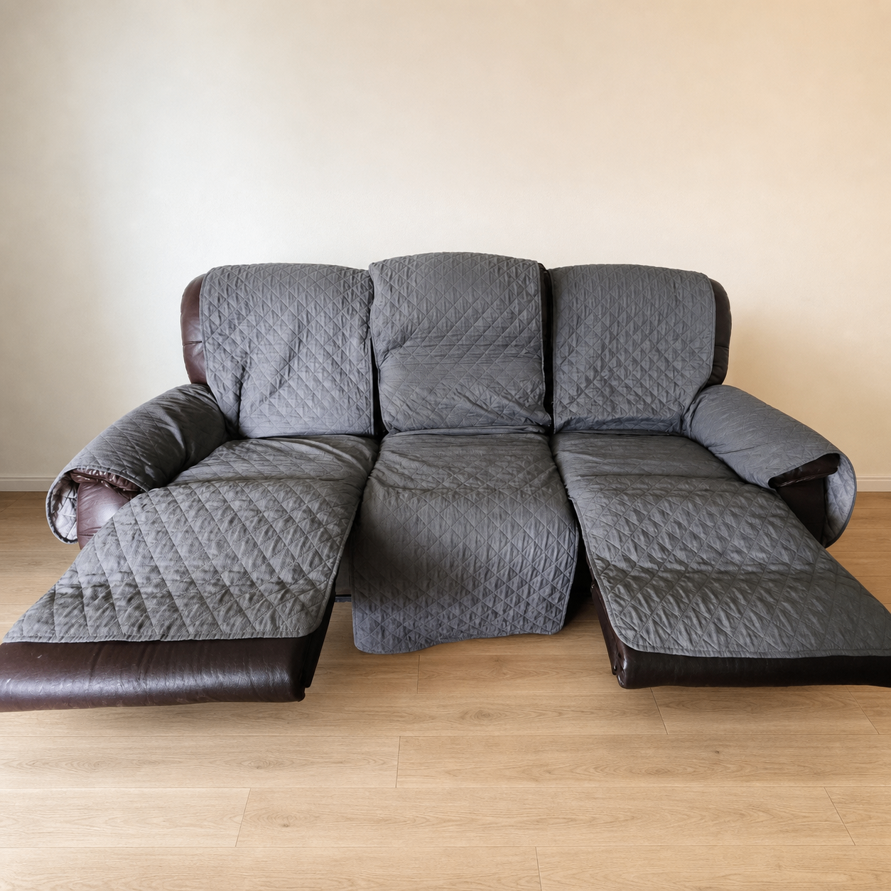 FREE: 2 Reclining Sofas, Pickup by July 25