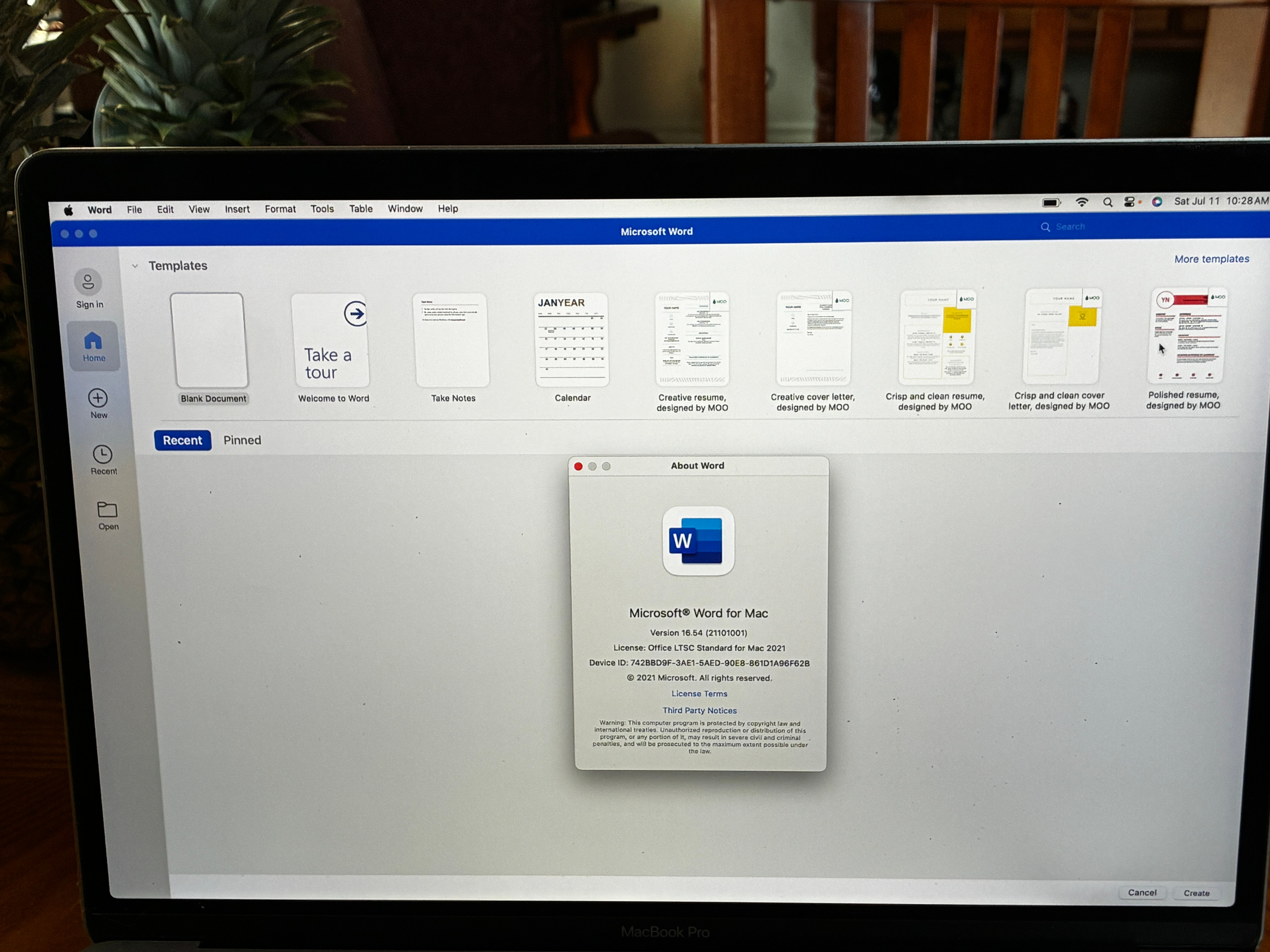 Apple MacBook Pro 15" BONUS SOFTWARE!! - photo 2