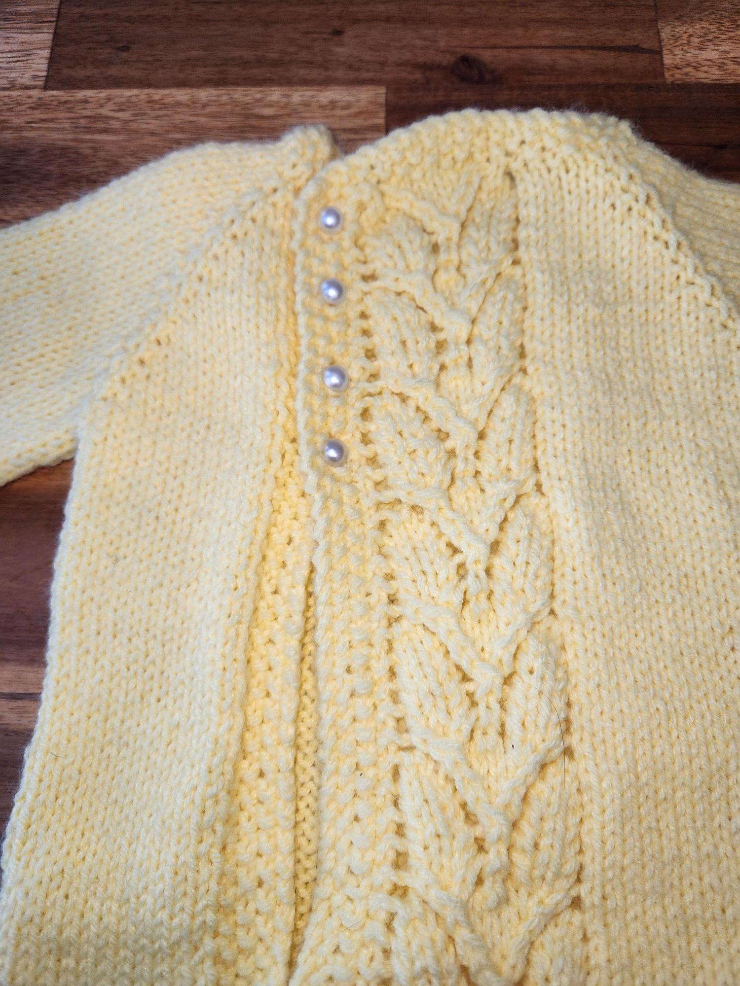 Adorable Vintage Hand-knit Yellow Sweater for Newborn - photo 3
