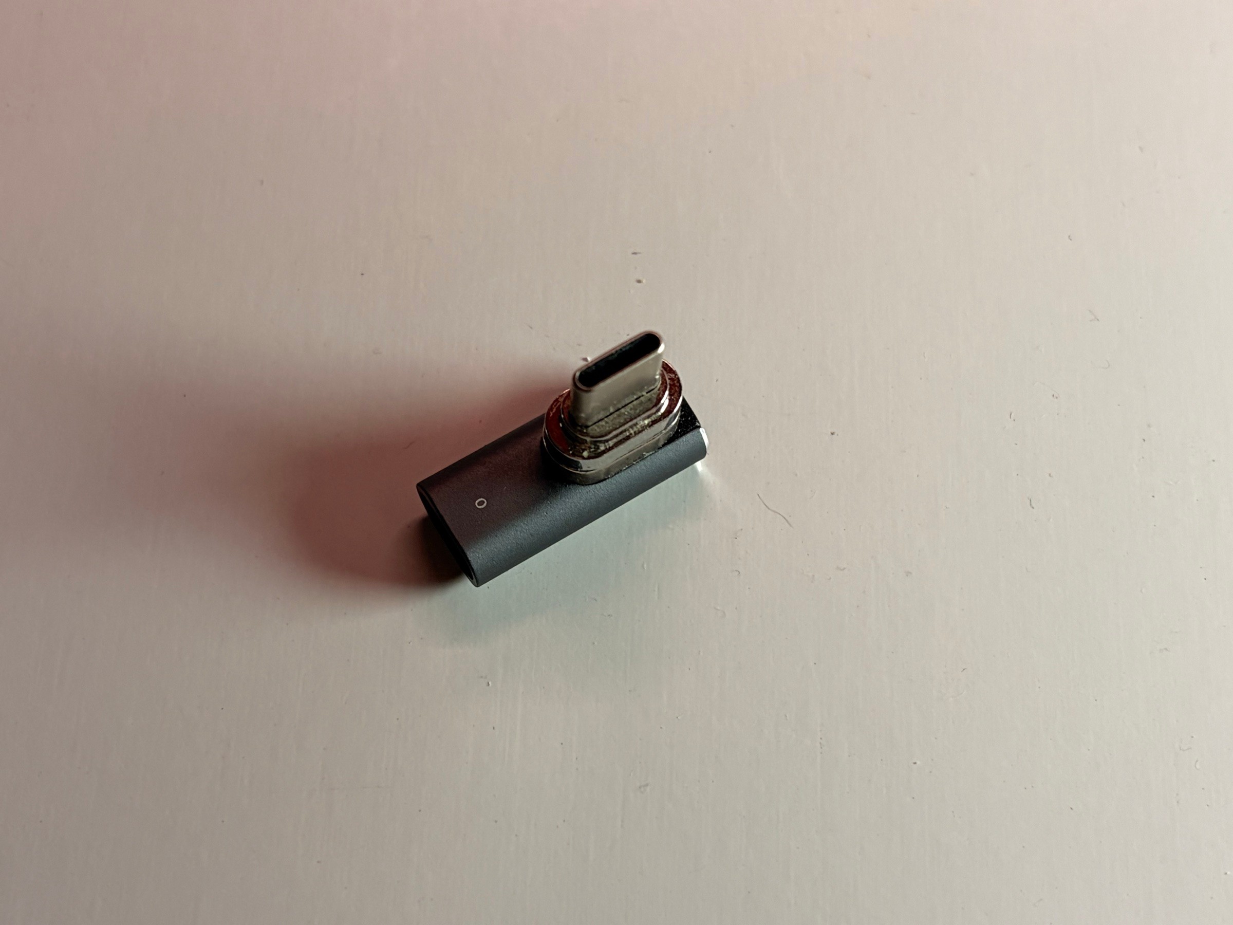 Magnetic USB-C charging adapter set (2 tips + angle connector)