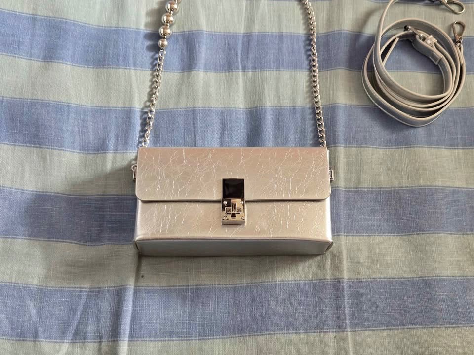 MELIE BLANCO SILVER CLUTCH/SHOULDER/CROSSBODY BAG - photo 2
