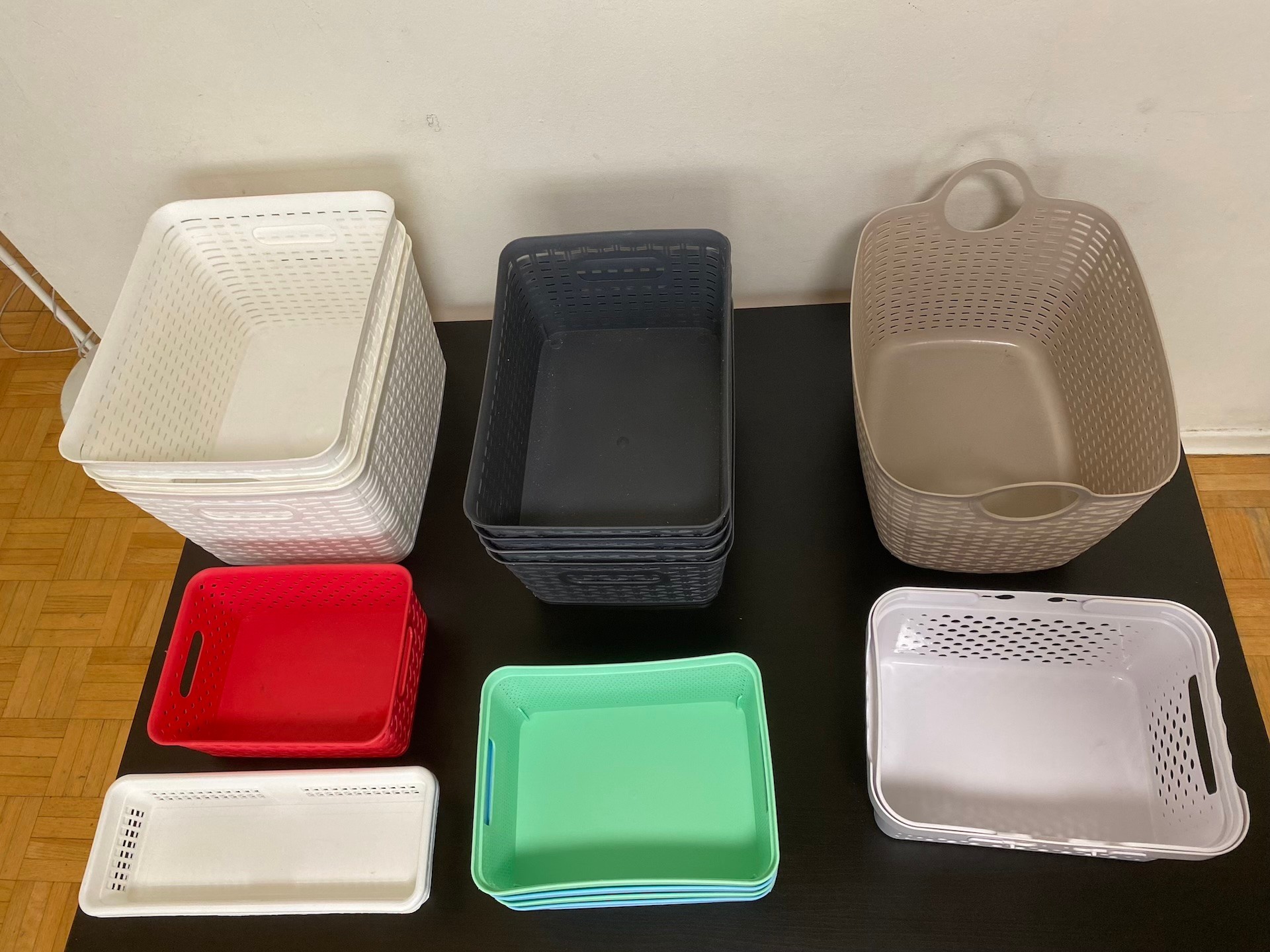 Storage Basket Bundle(large white sold) – Excellent Condition - photo 2