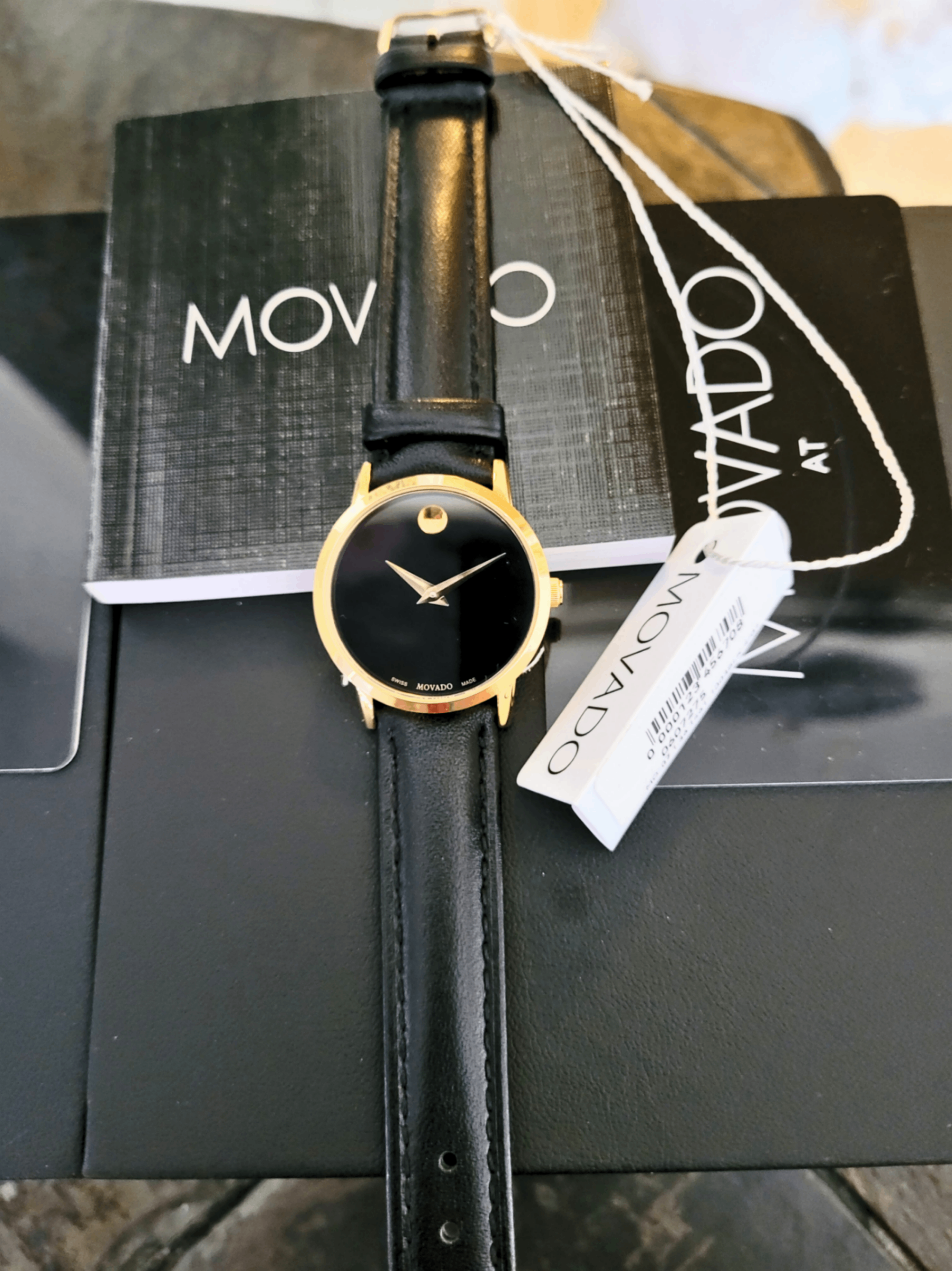 Movado Museum Women's Classic Leather Swiss Watch - photo 4