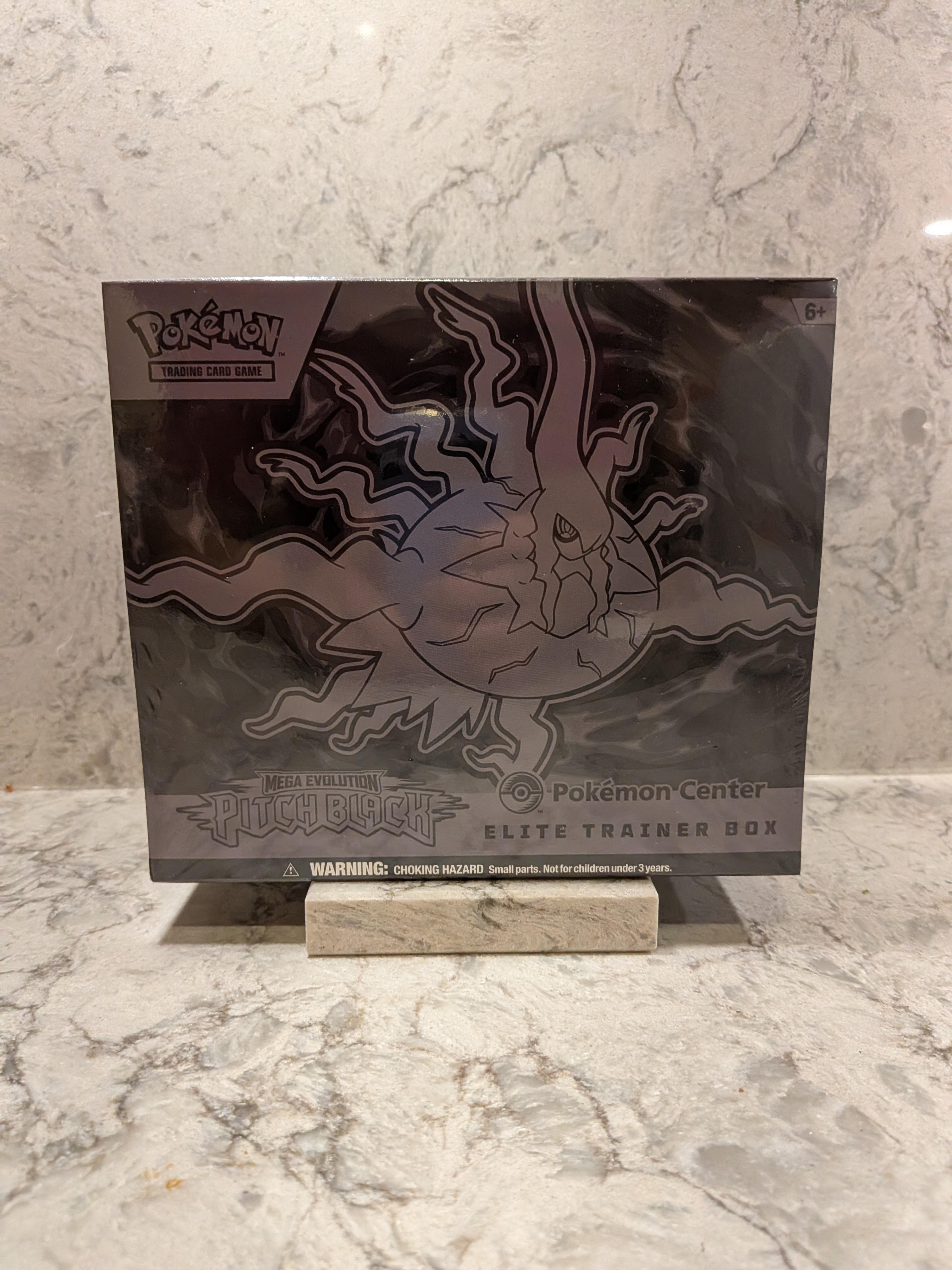 Pokémon TCG Pokémon Center Elite Trainer Box - Pitch Black