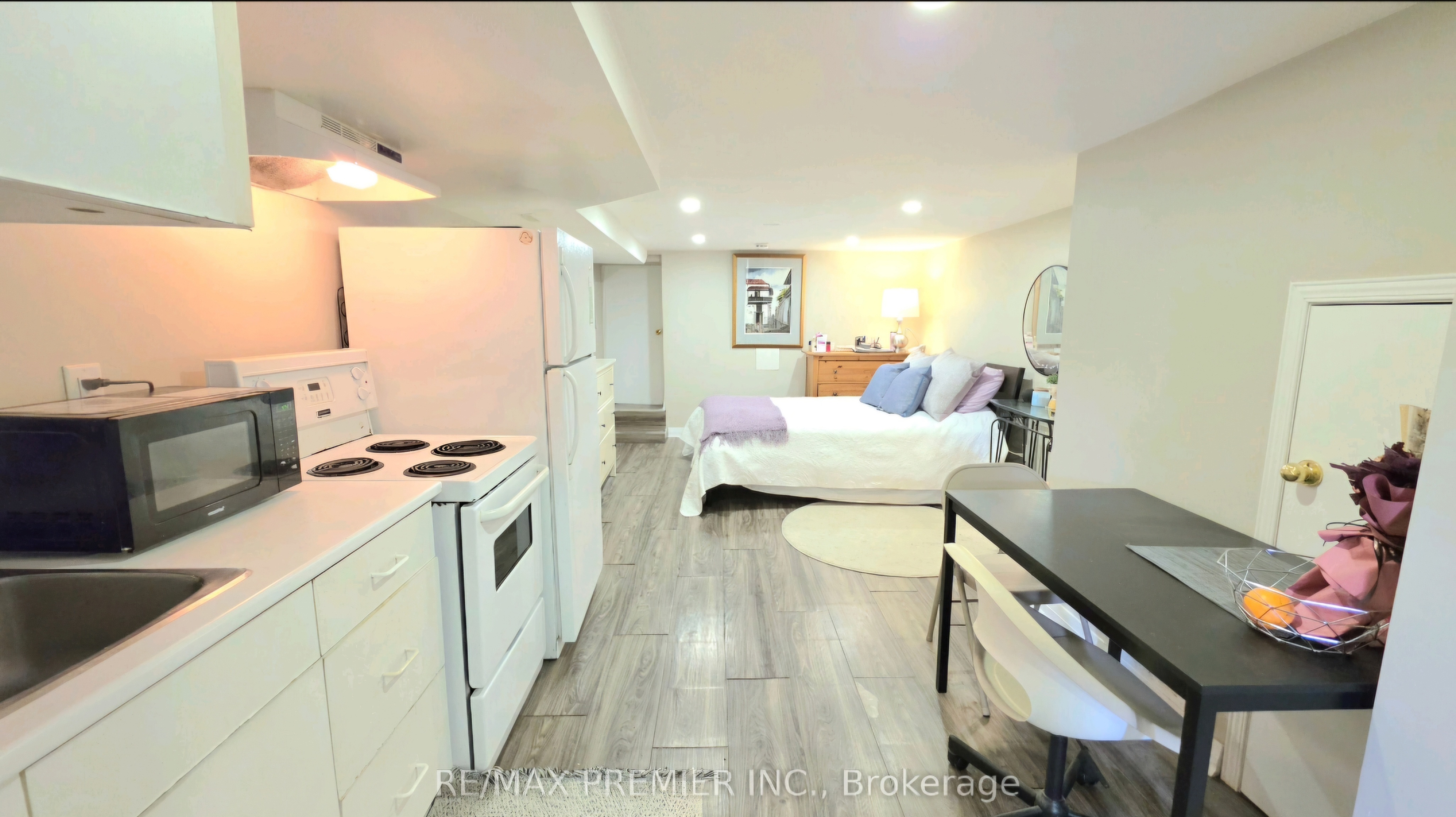 Basement Apartment for Rent – Available Immediately - photo 3