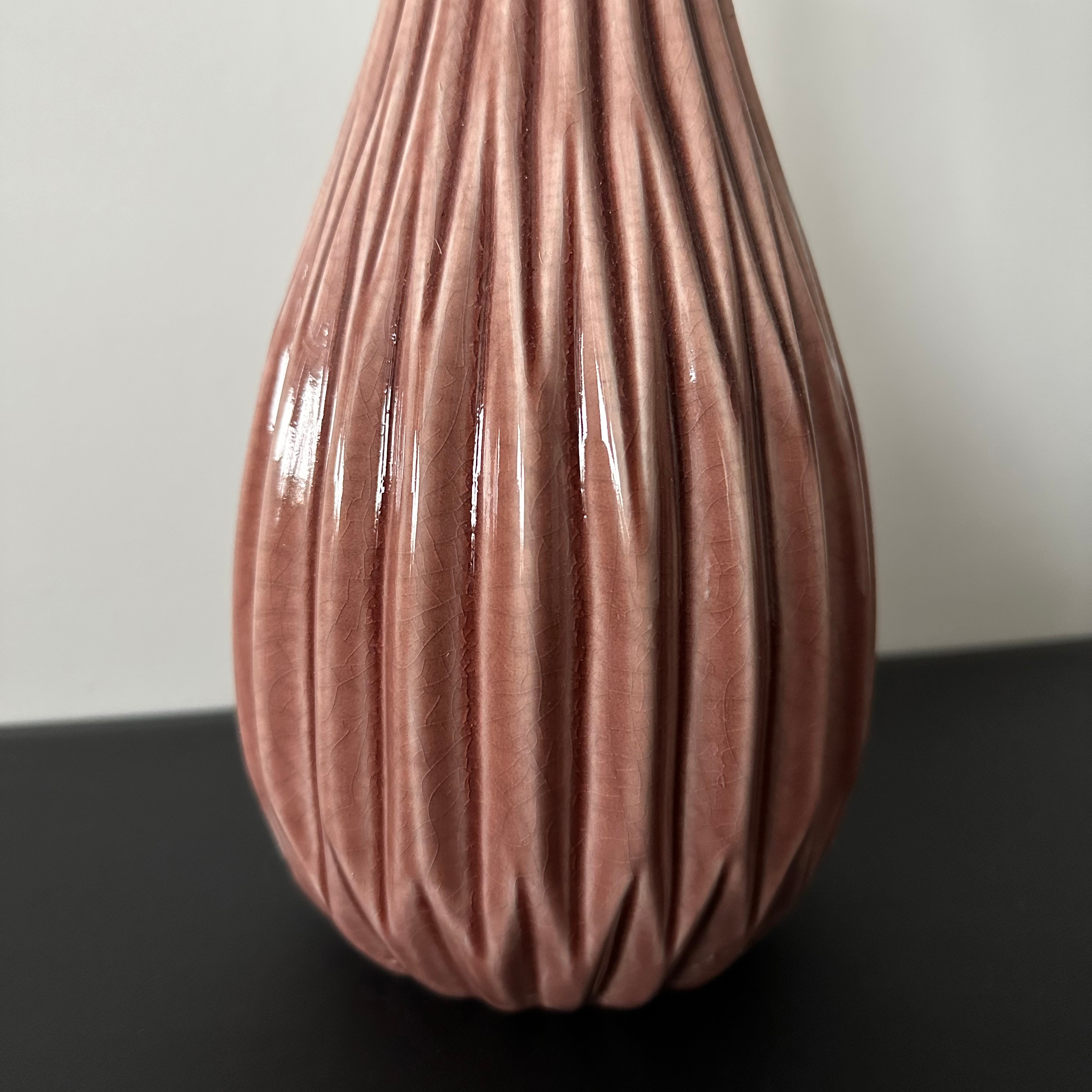 Linen Chest Pink Vase - photo 2