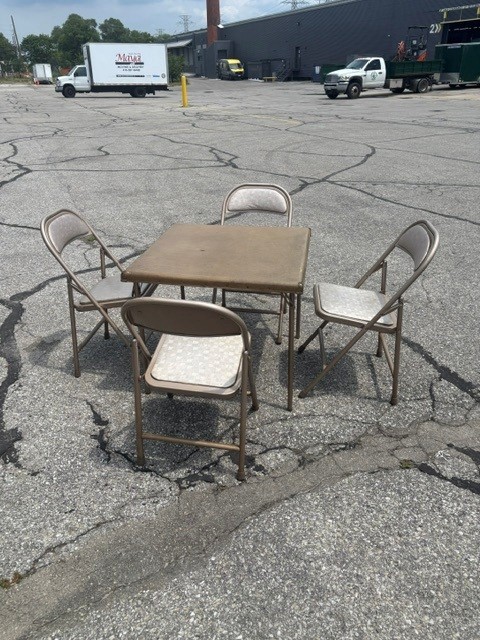 Samsonite Card Table and Chairs Set