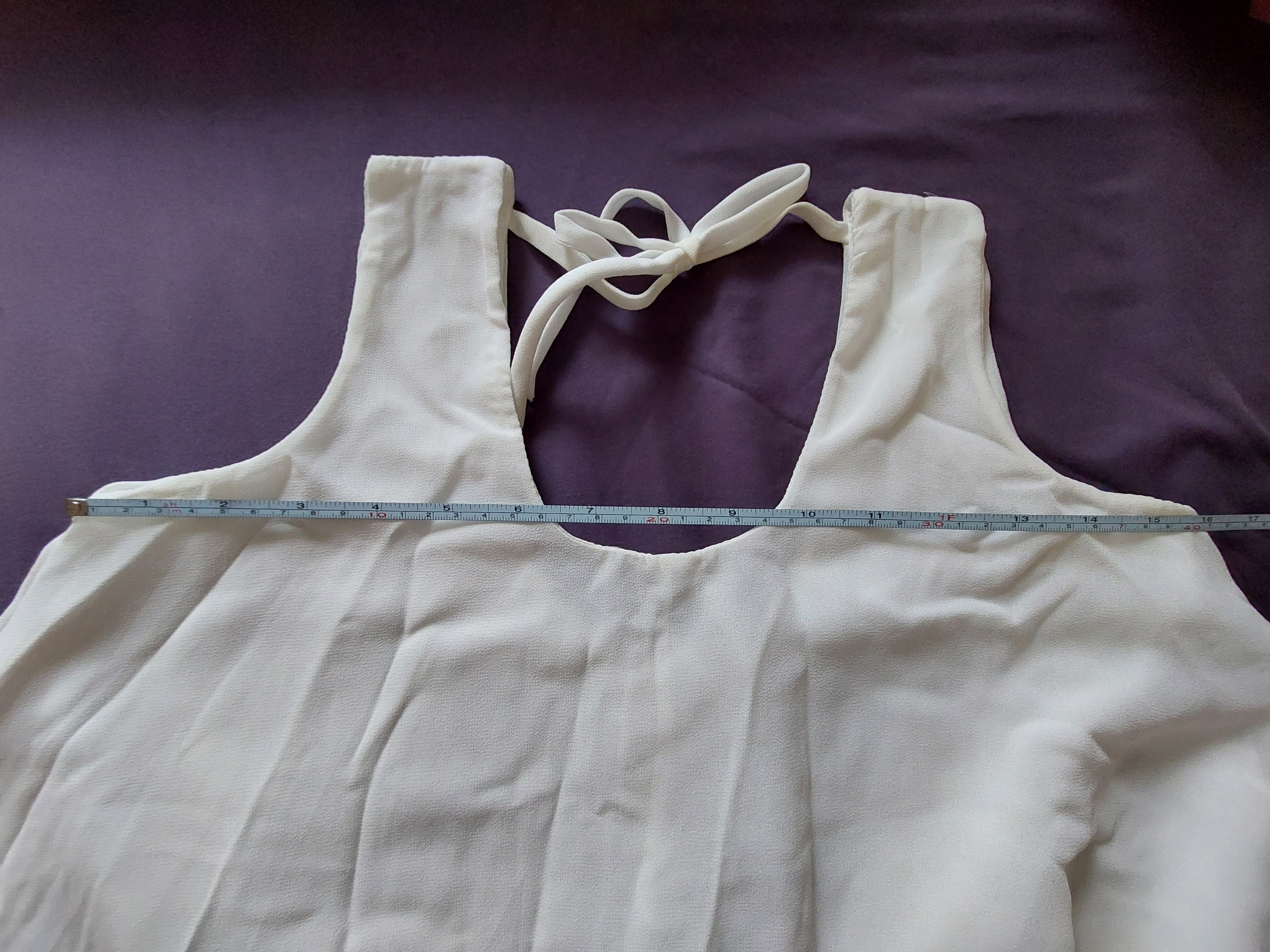 Cute Cropped Flowy Sheer White Summer Tank Top - photo 4