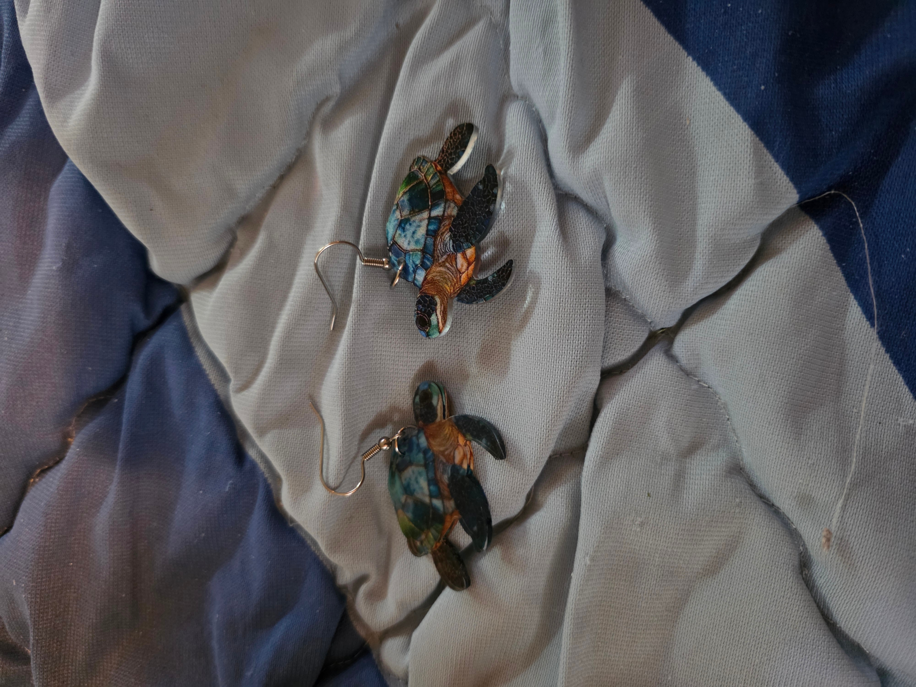 Cute 2D Acrylic Turtle Earrings - photo 5