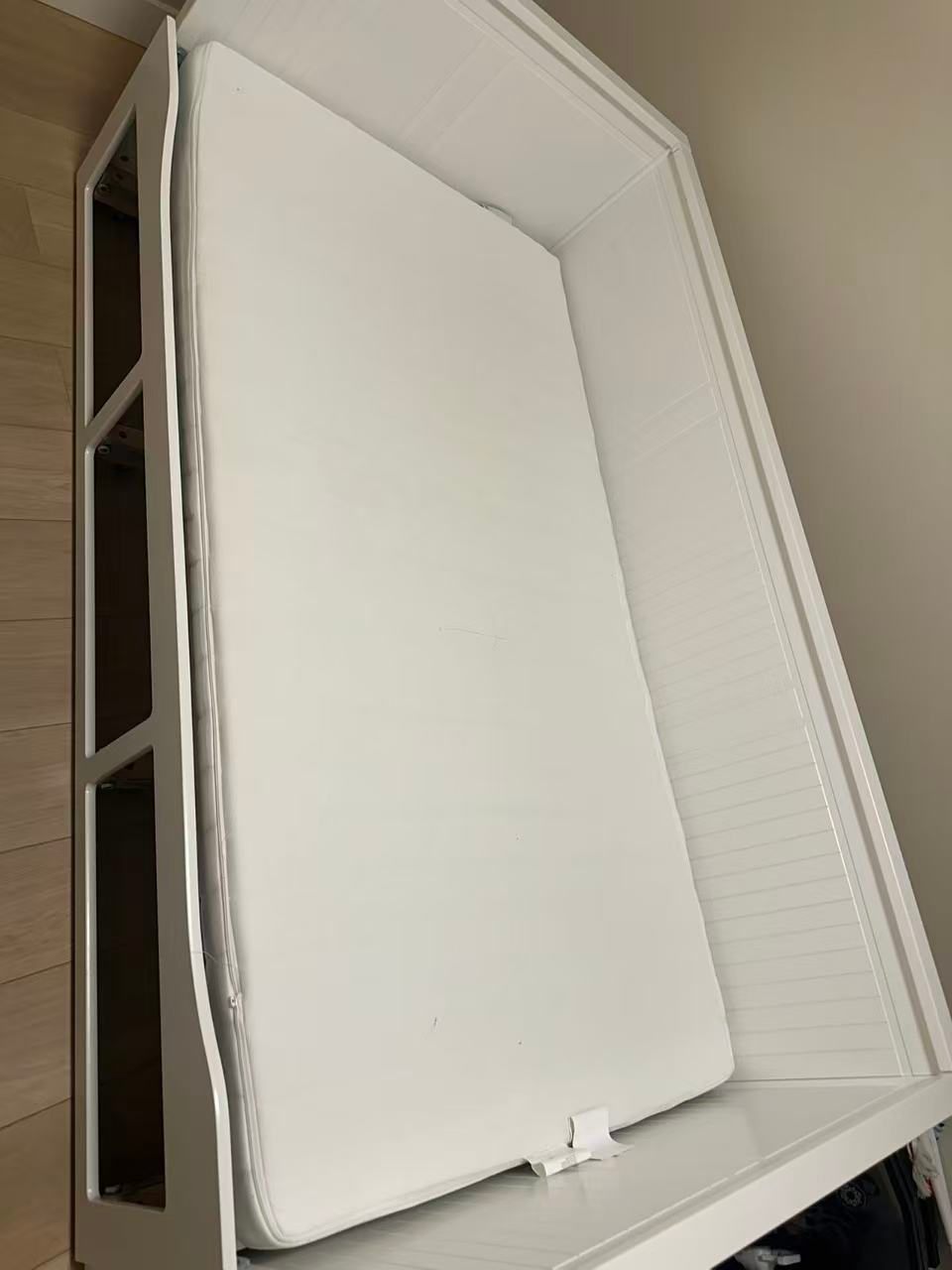 Mattress & Bedframe - photo 2