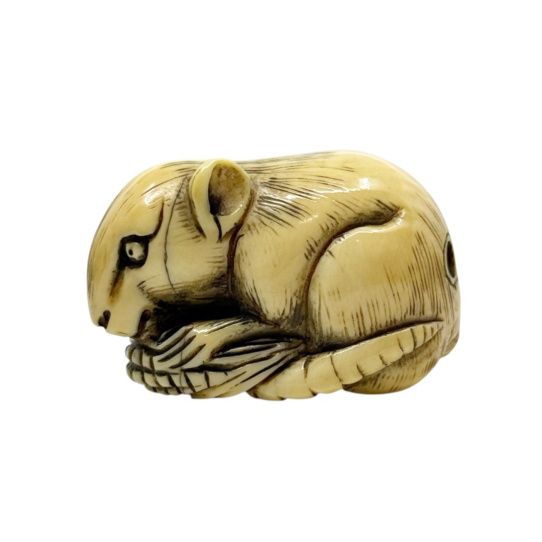 Showa period Japanese carved bone mice with corn netsuke - photo 2