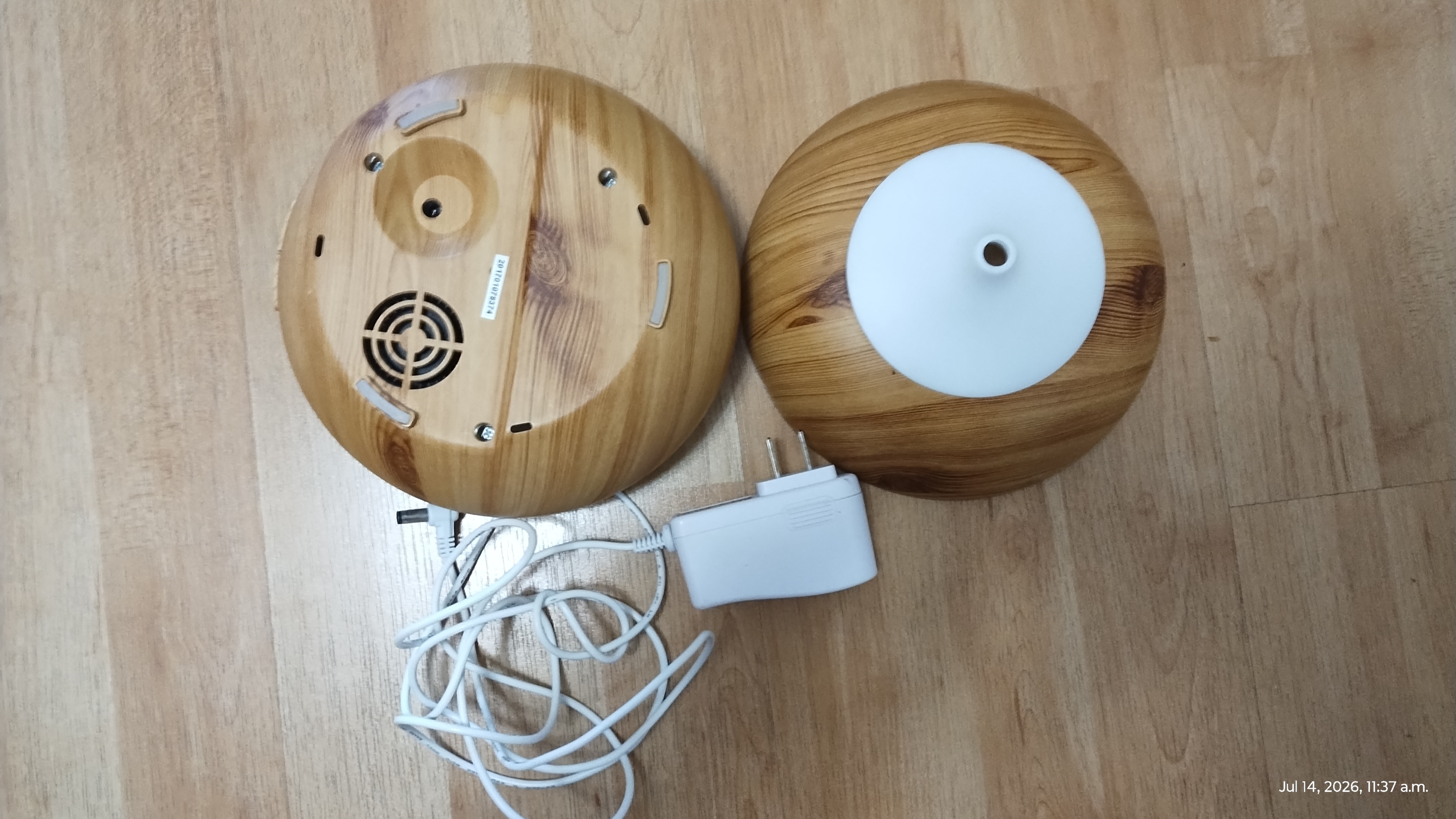 Essential Oil Diffuser - Like New - photo 3