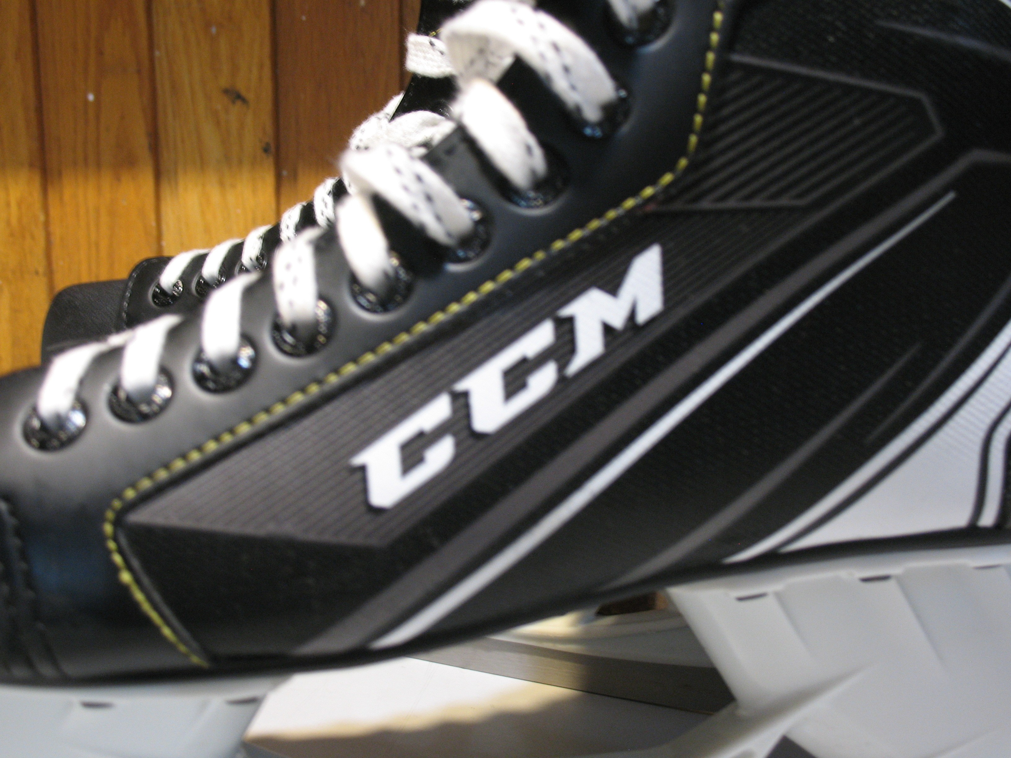CCM Hockey Skates, Size 10