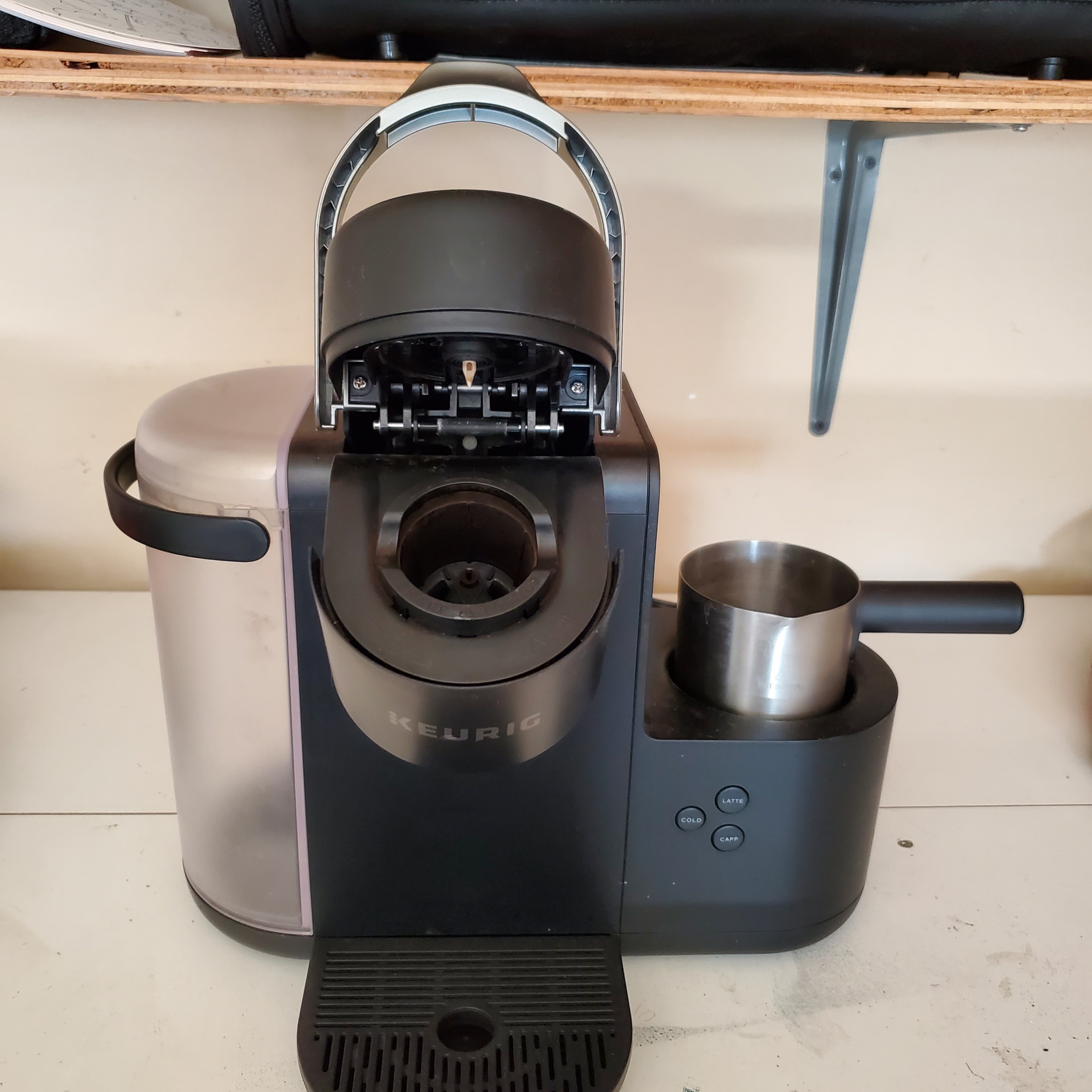 Keurig Cappucino and Latte Maker - photo 3