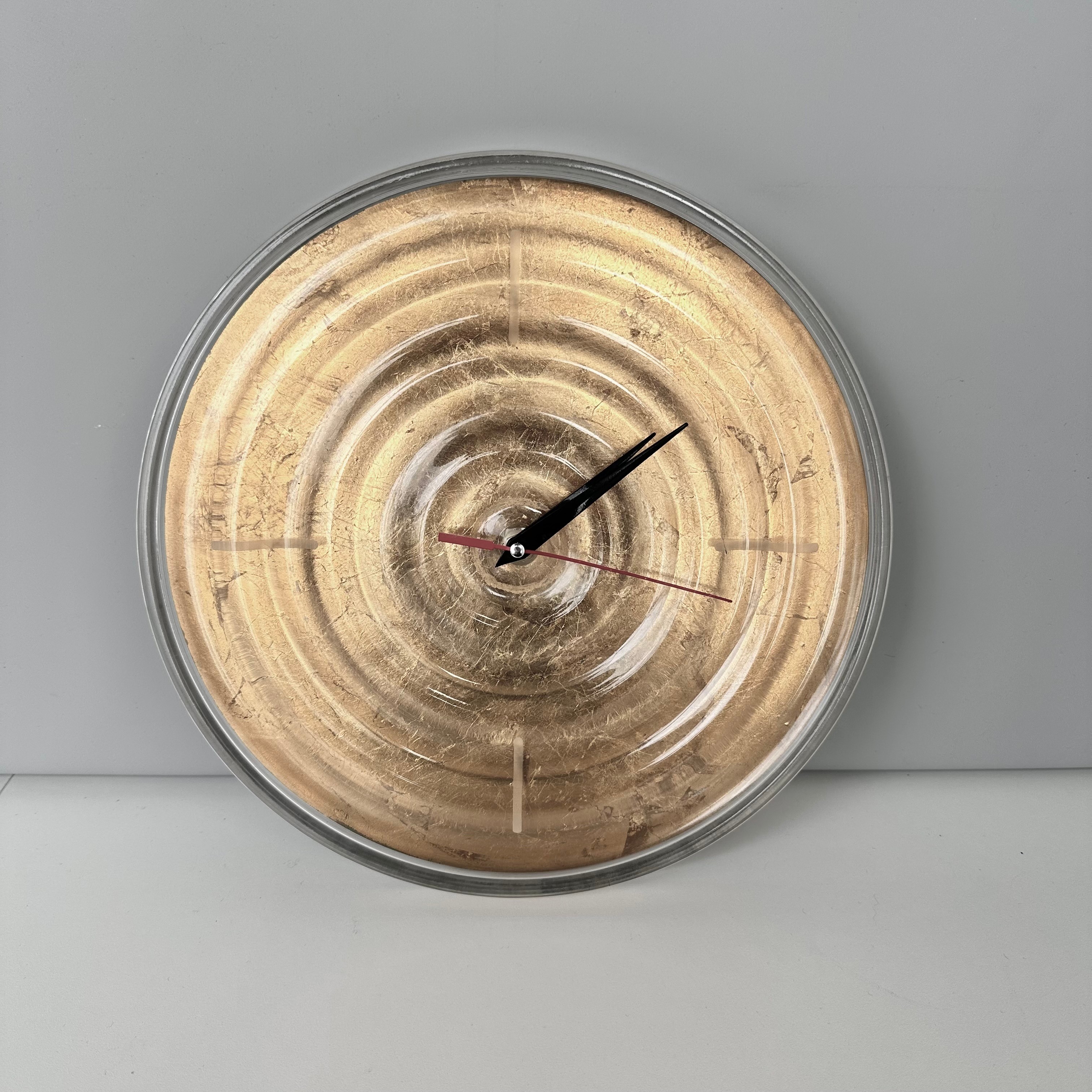 Umbra Clock