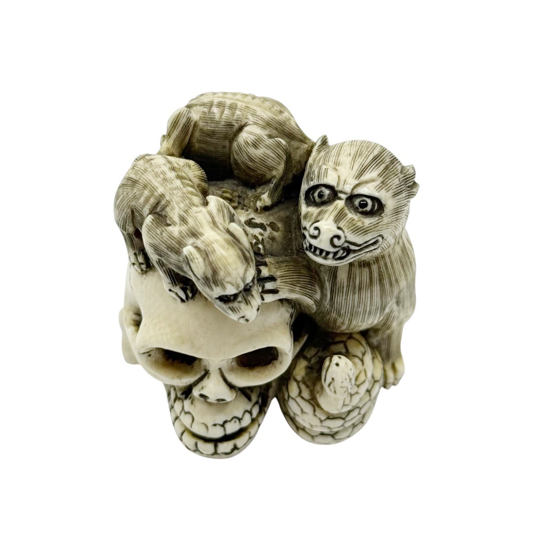 Meiji period Memento Mori bone Skull snake possum netsuke - photo 2