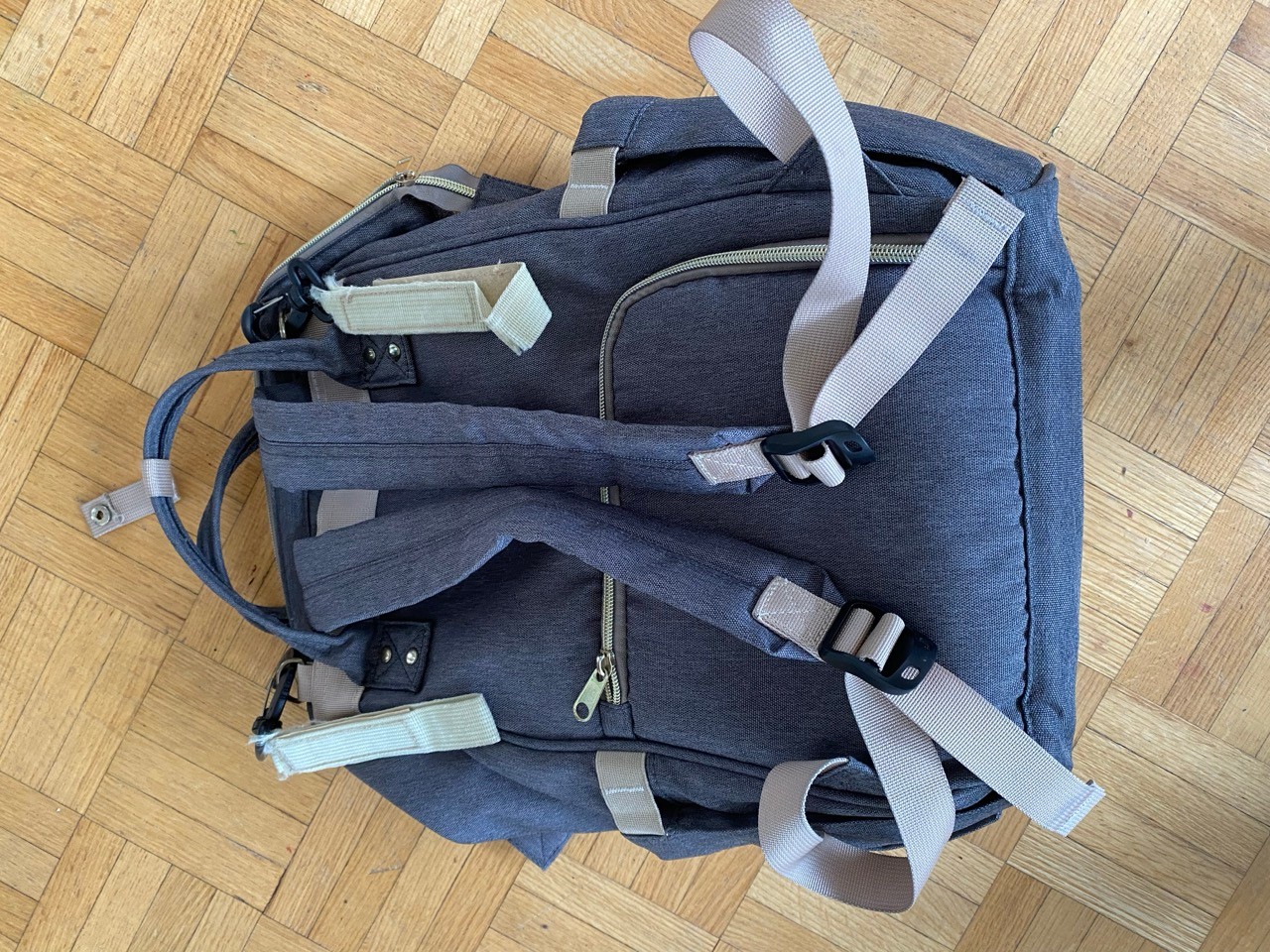 Diaper Bag – Spacious & Practical – $10 - photo 3
