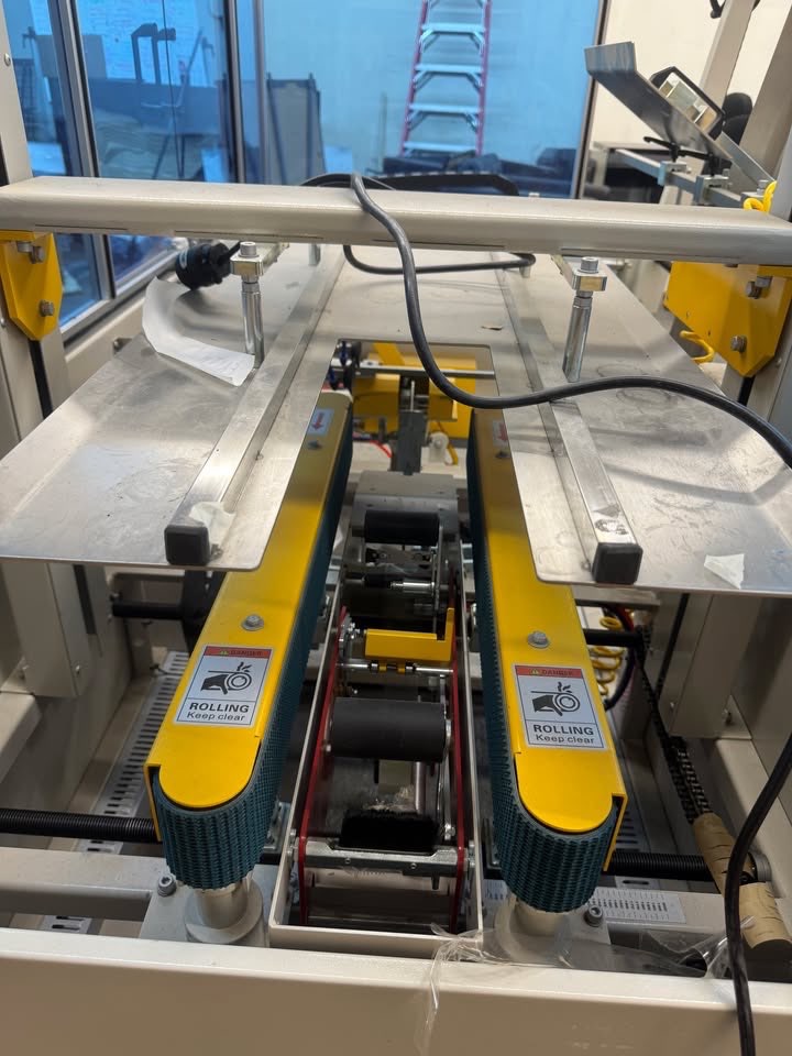 Automatic Carton Sealer GPC-50D Box Taping Machine 220V - photo 2