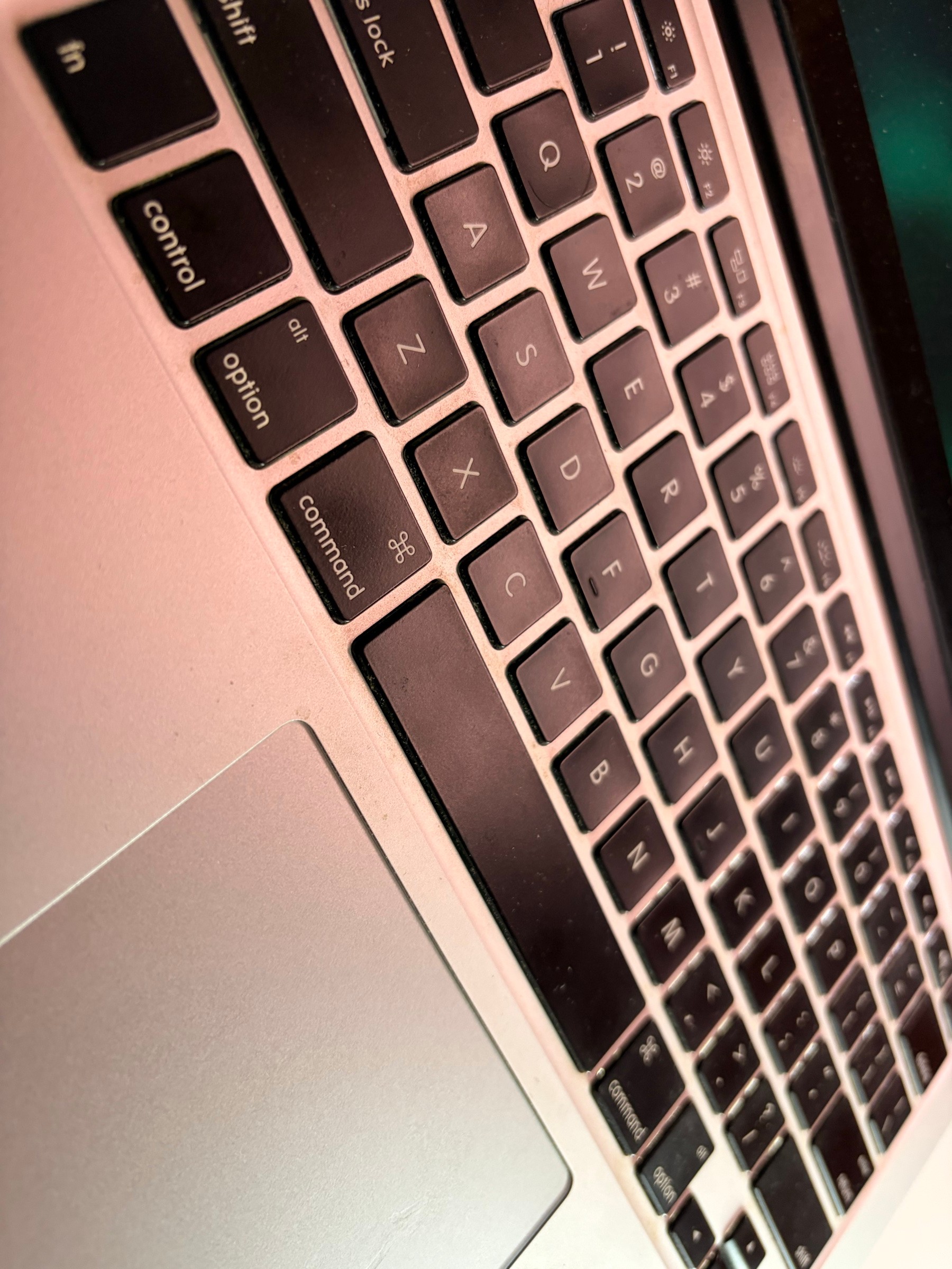 MacBook Pro Retina 13" (Mid 2014) i5/8GB + cables - photo 3