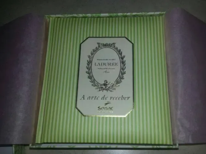 BNIB Giftable Ladurée Paris Collector's Book