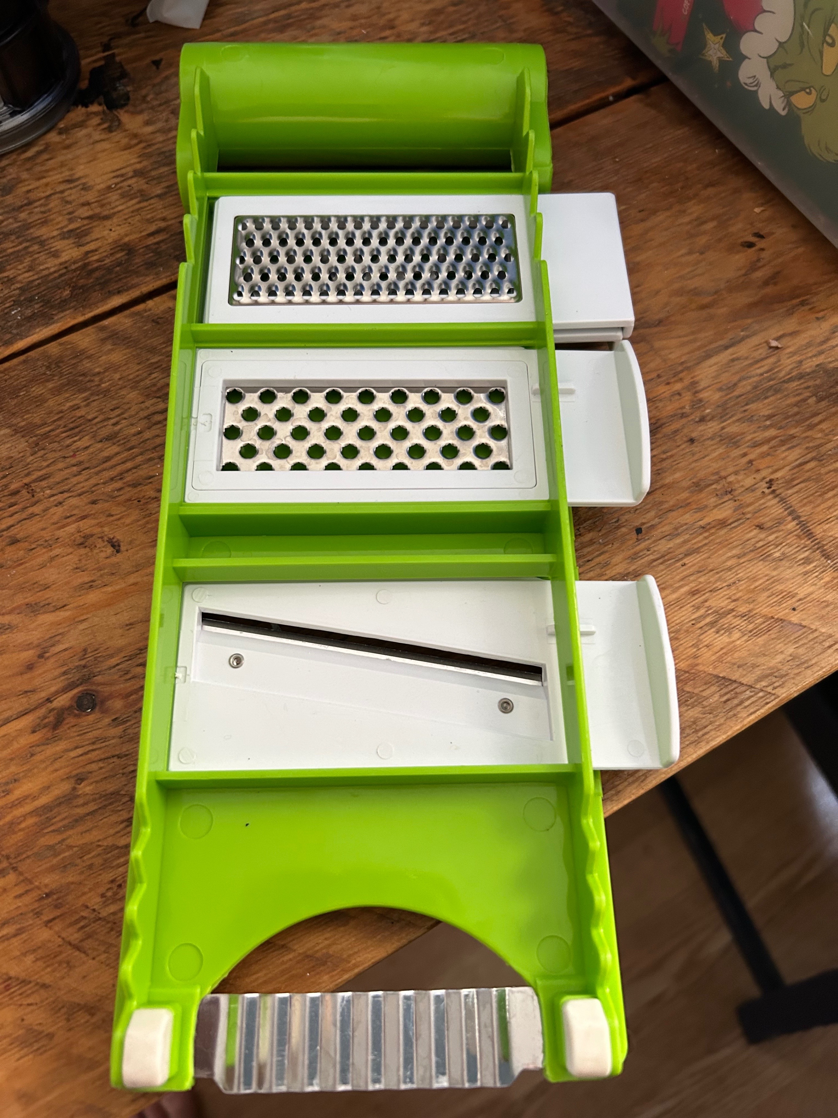 Mandoline Slicer - Green, 3 interchangeable blades - photo 3