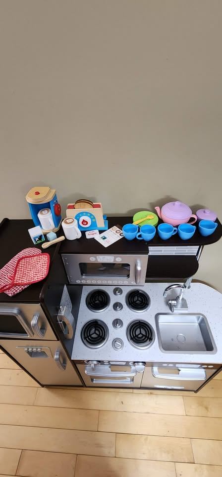 HUGE Play Kitchen Bundle - Kitchen + TONS of M&D Accessories! - photo 3