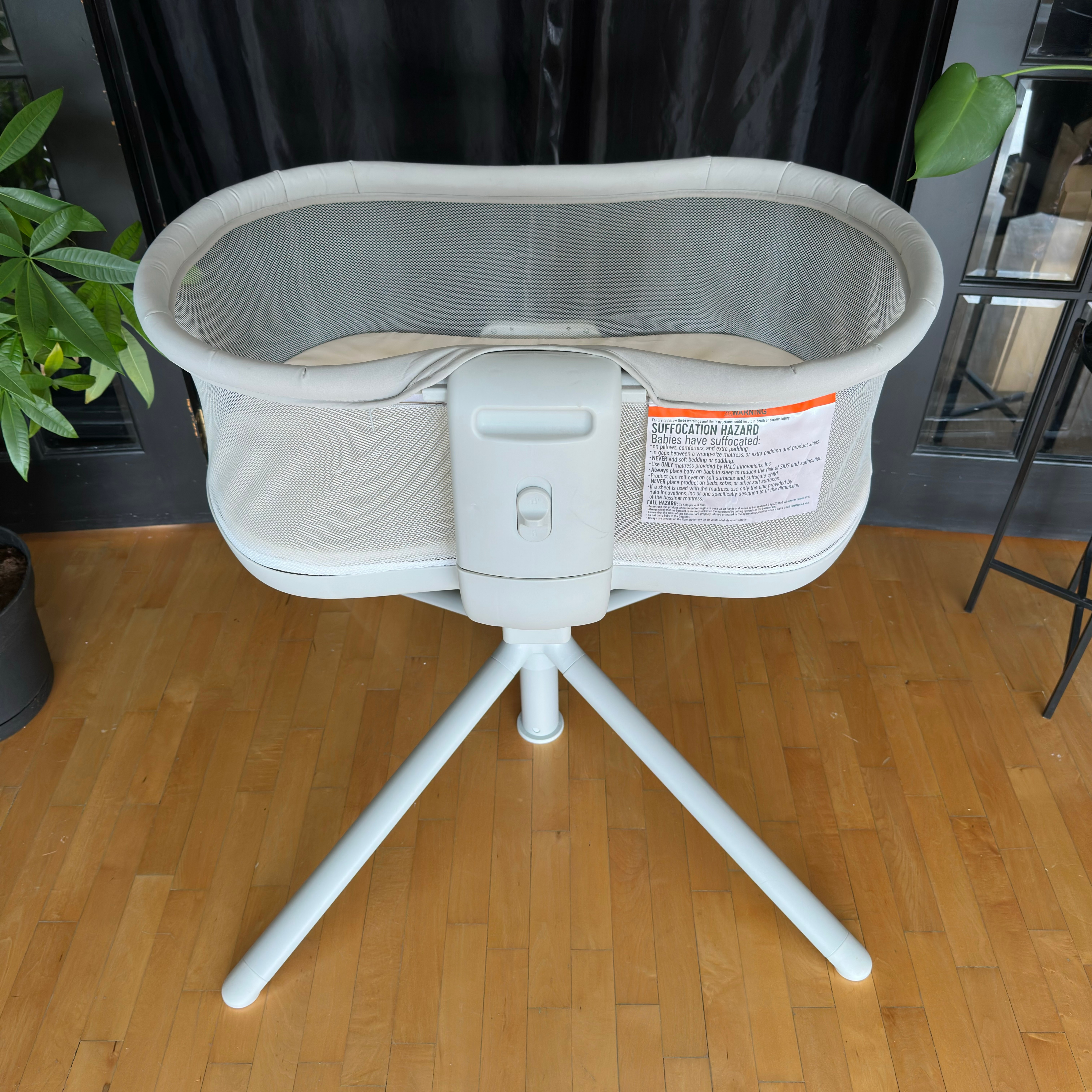 Halo BassiNest Soothing Swivel Sleeper 3.0 - photo 3