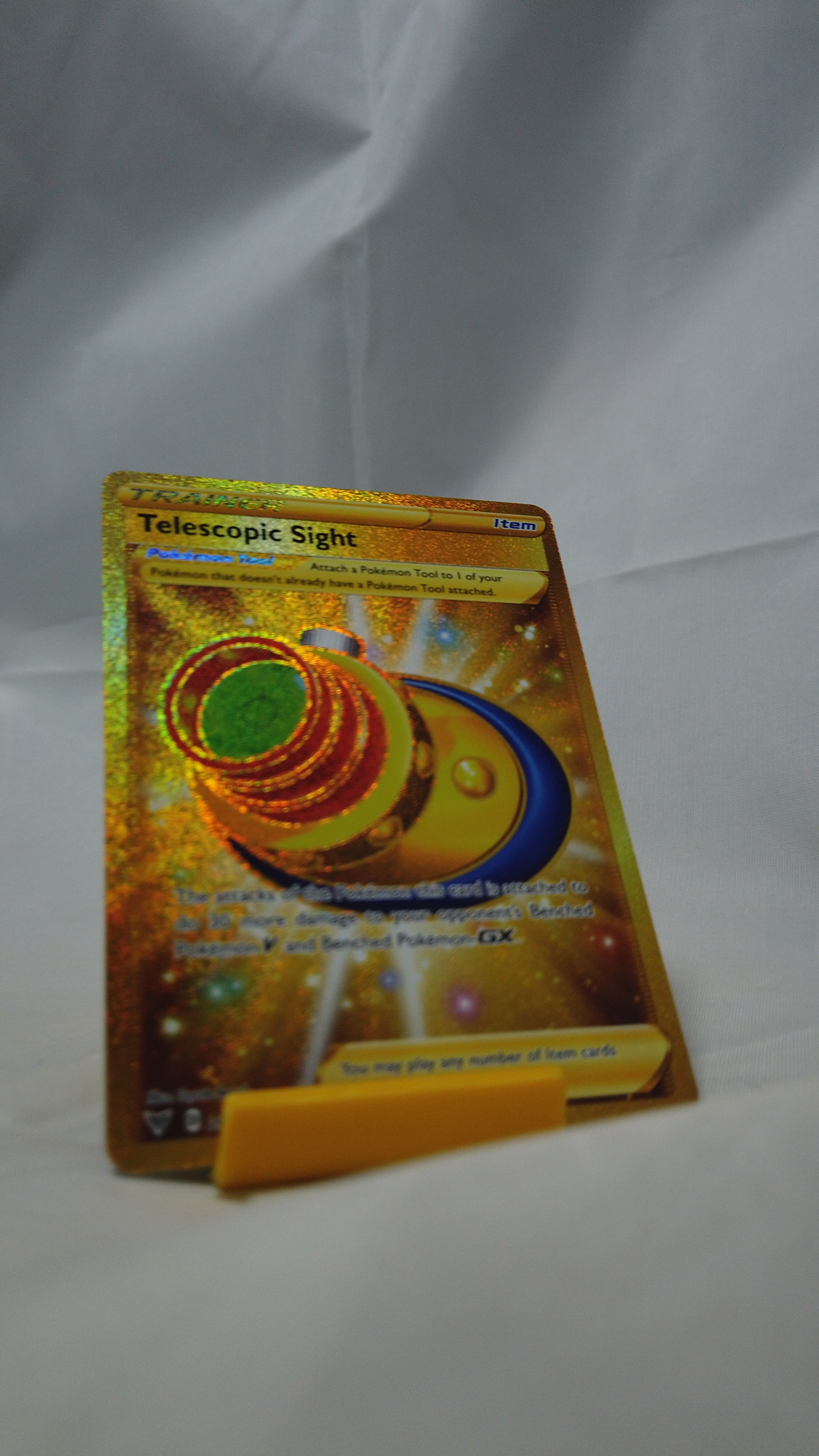 Pokemon Telescopic Sight 203/185 Vivid Voltage Trainer Gold Secr