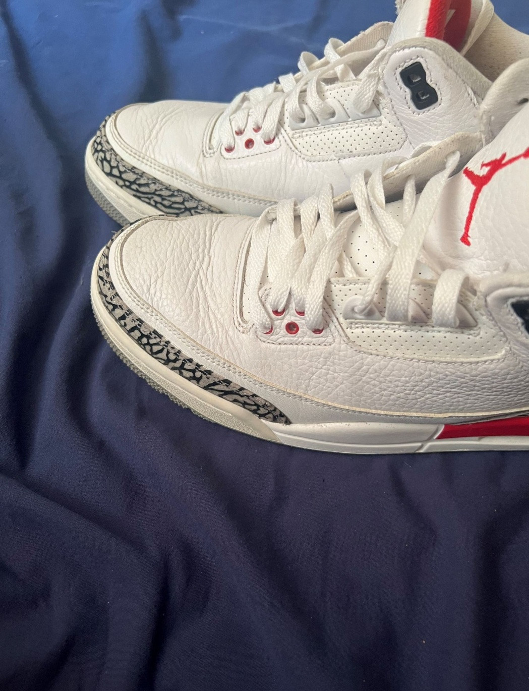 SELLING JORDAN 3 KATRINA