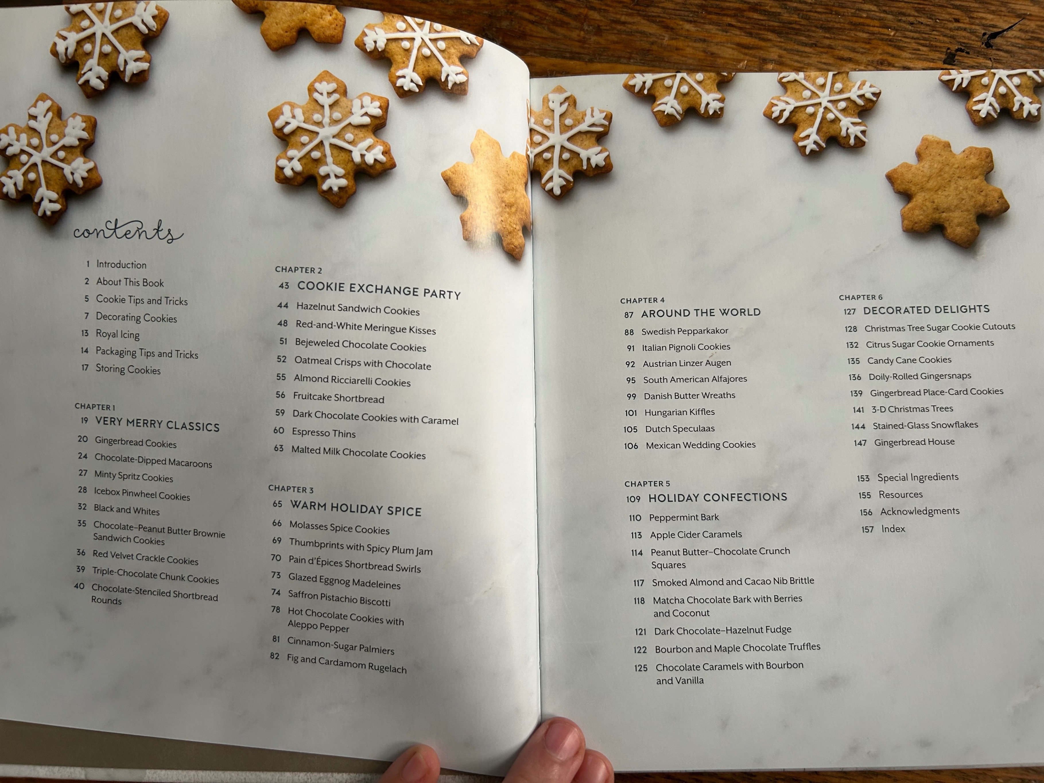 Holiday Cookies Cookbook - photo 2