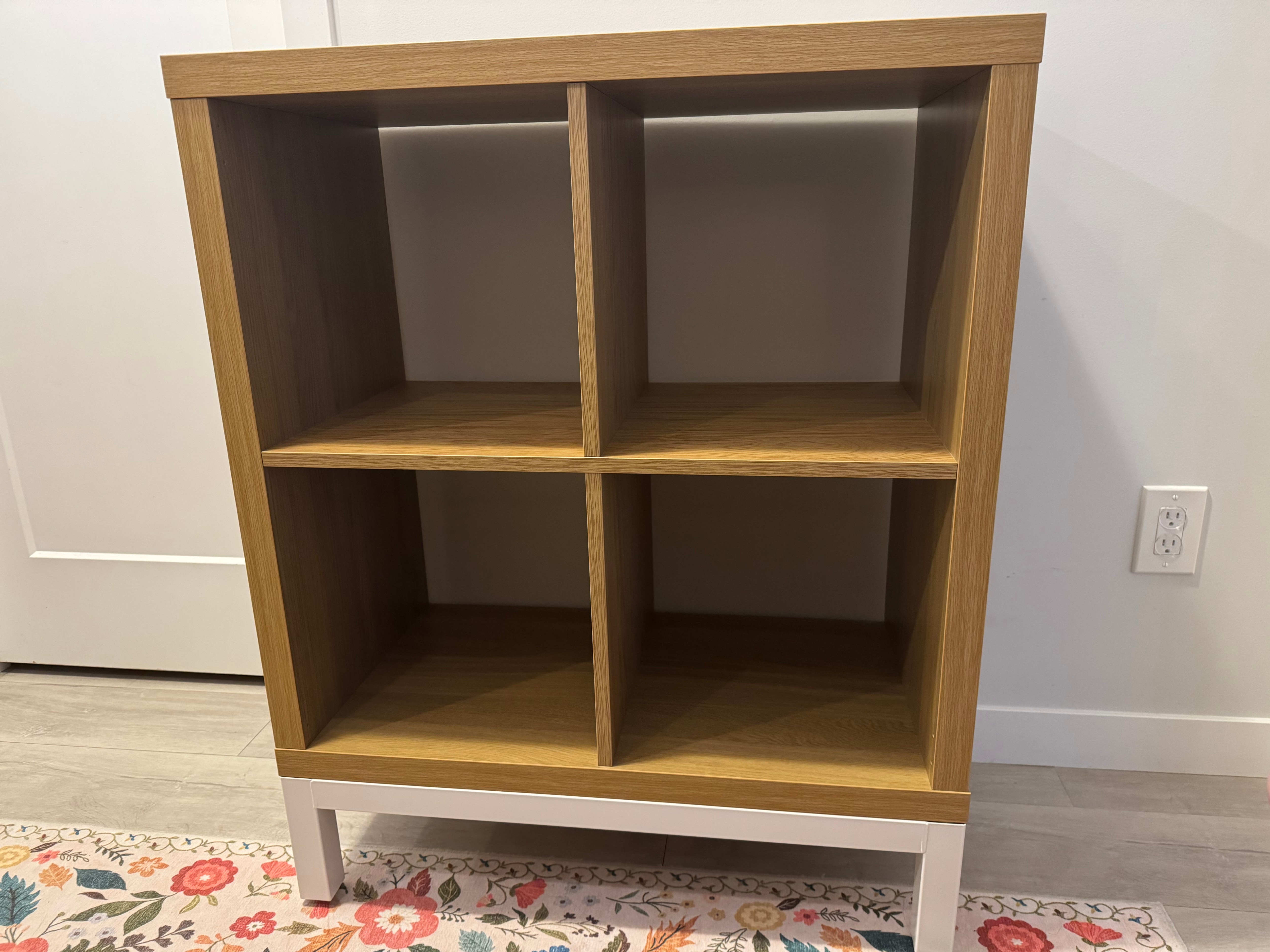 IKEA KALLAX Shelving Unit with Base - Oak effect/White
