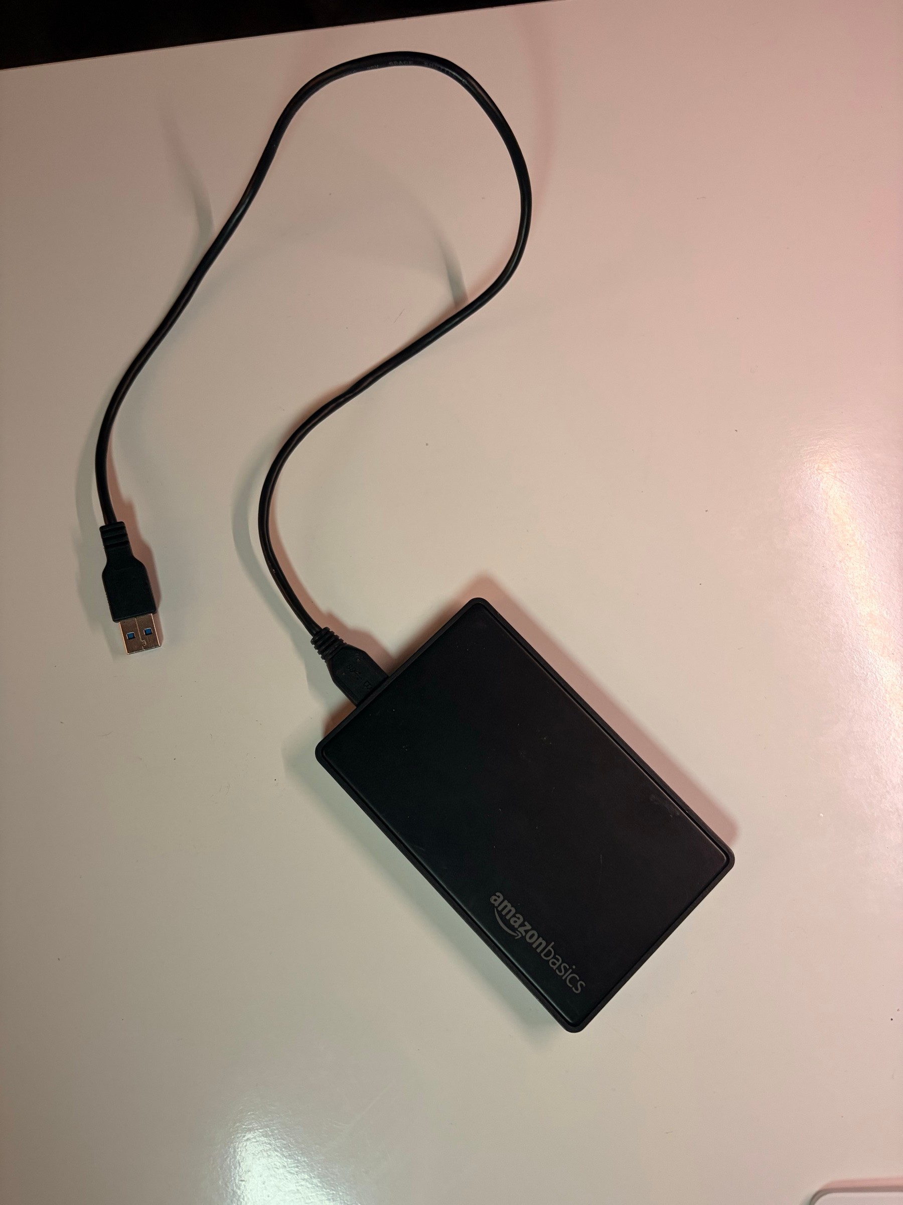 AmazonBasics USB 3.0 2.5 SATA HDD SSD enclosure