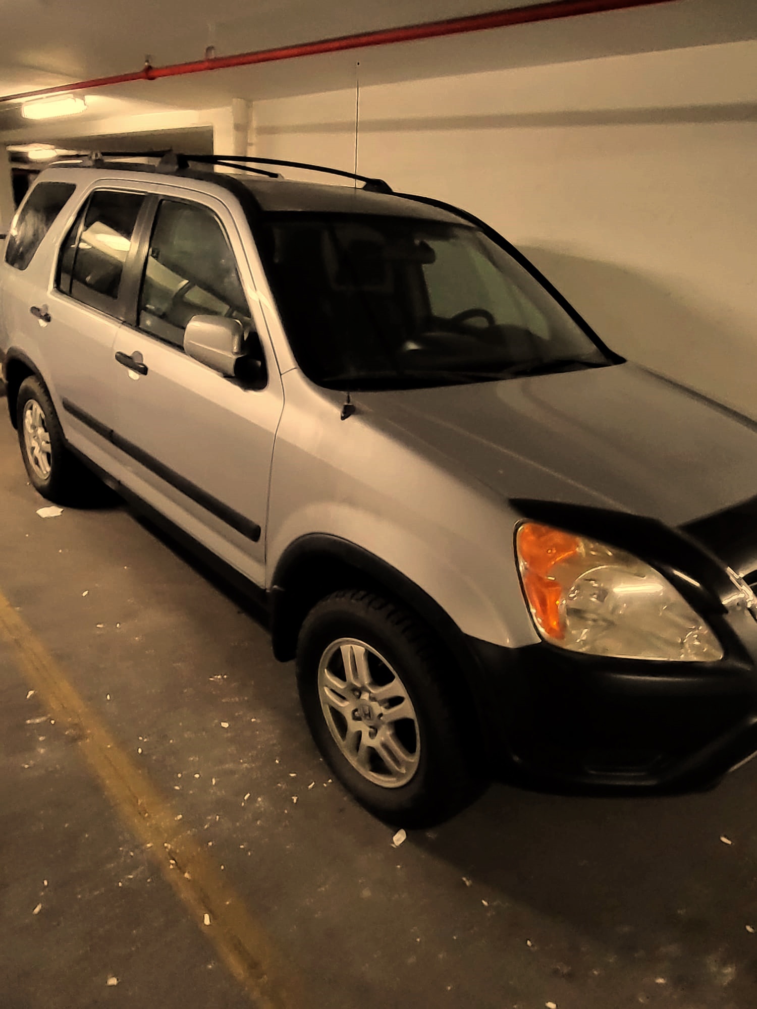 Grey 2003 Honda CR-V - photo 3