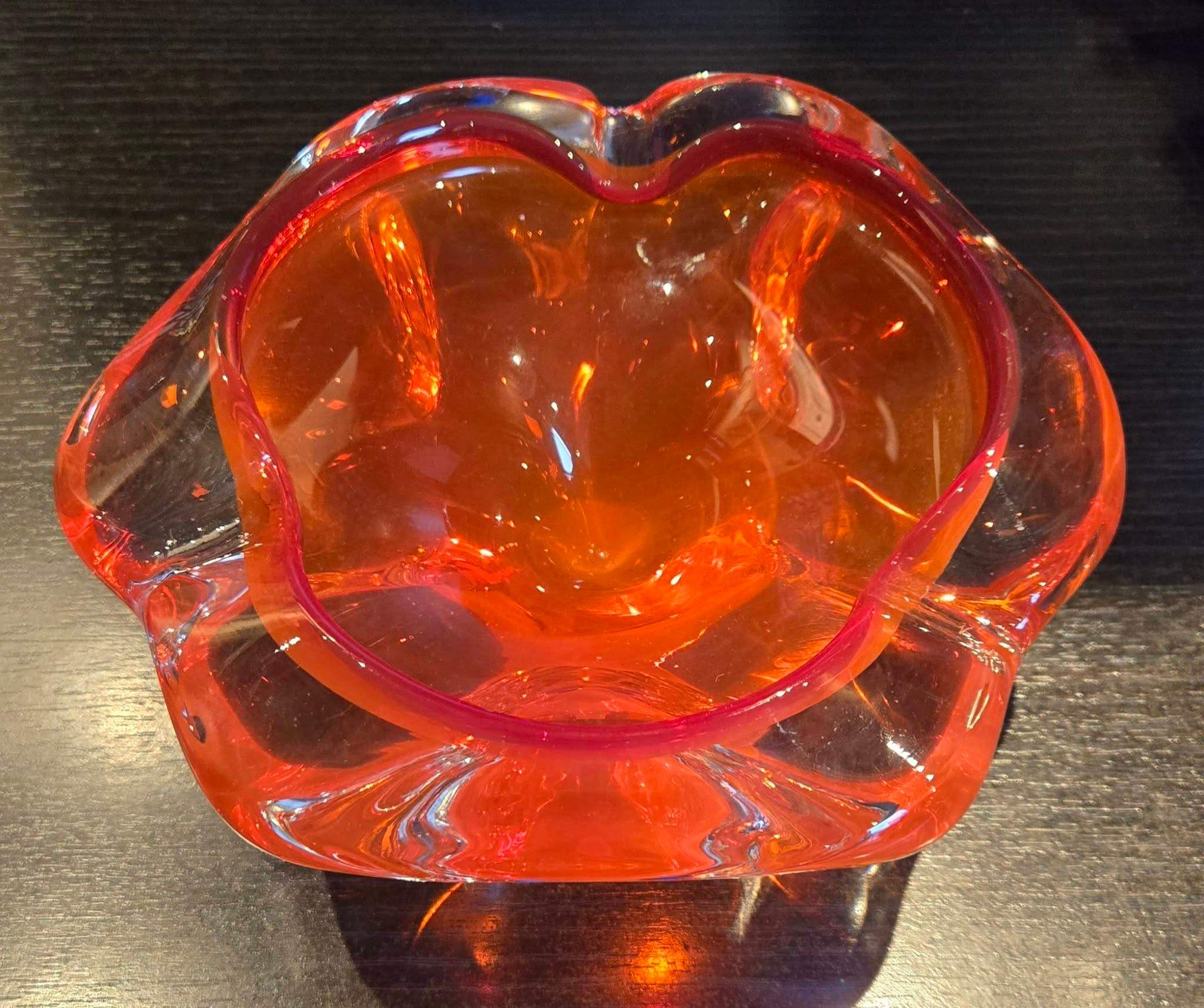 Beautiful mid-century Ashtray - photo 2