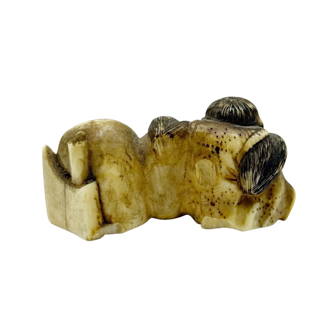Showa period Japanese carved bone monkey chick & farmer figurine - photo 4
