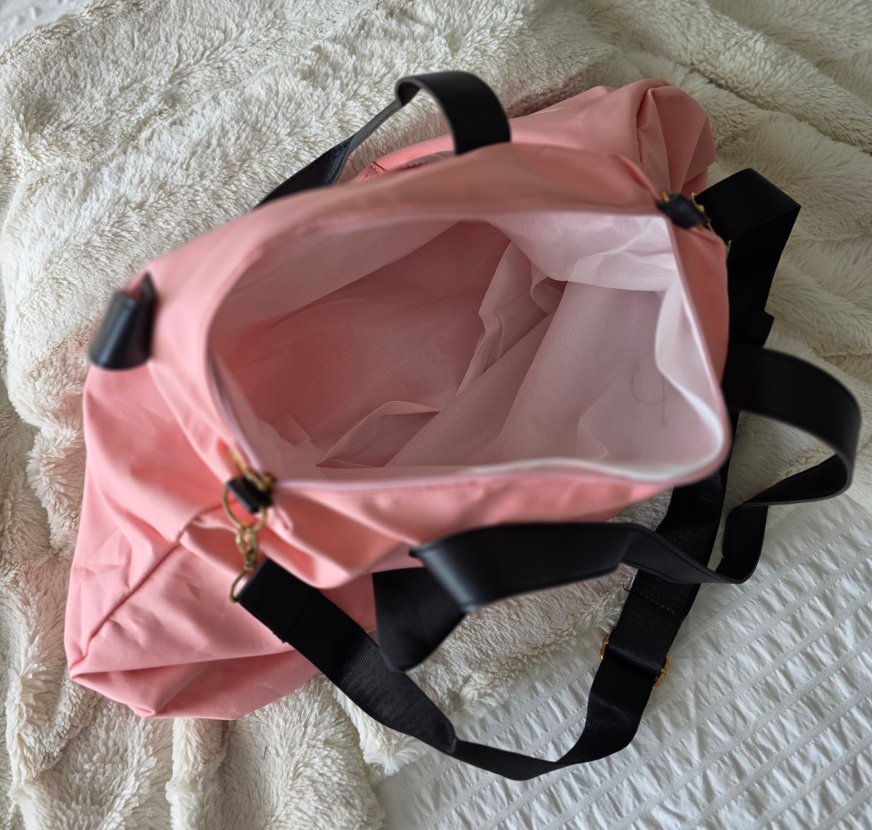 Hello Kitty-Pink-(Black Eyes/Bow)-Gym/Travel/Carry-On Bag-NEW - photo 4