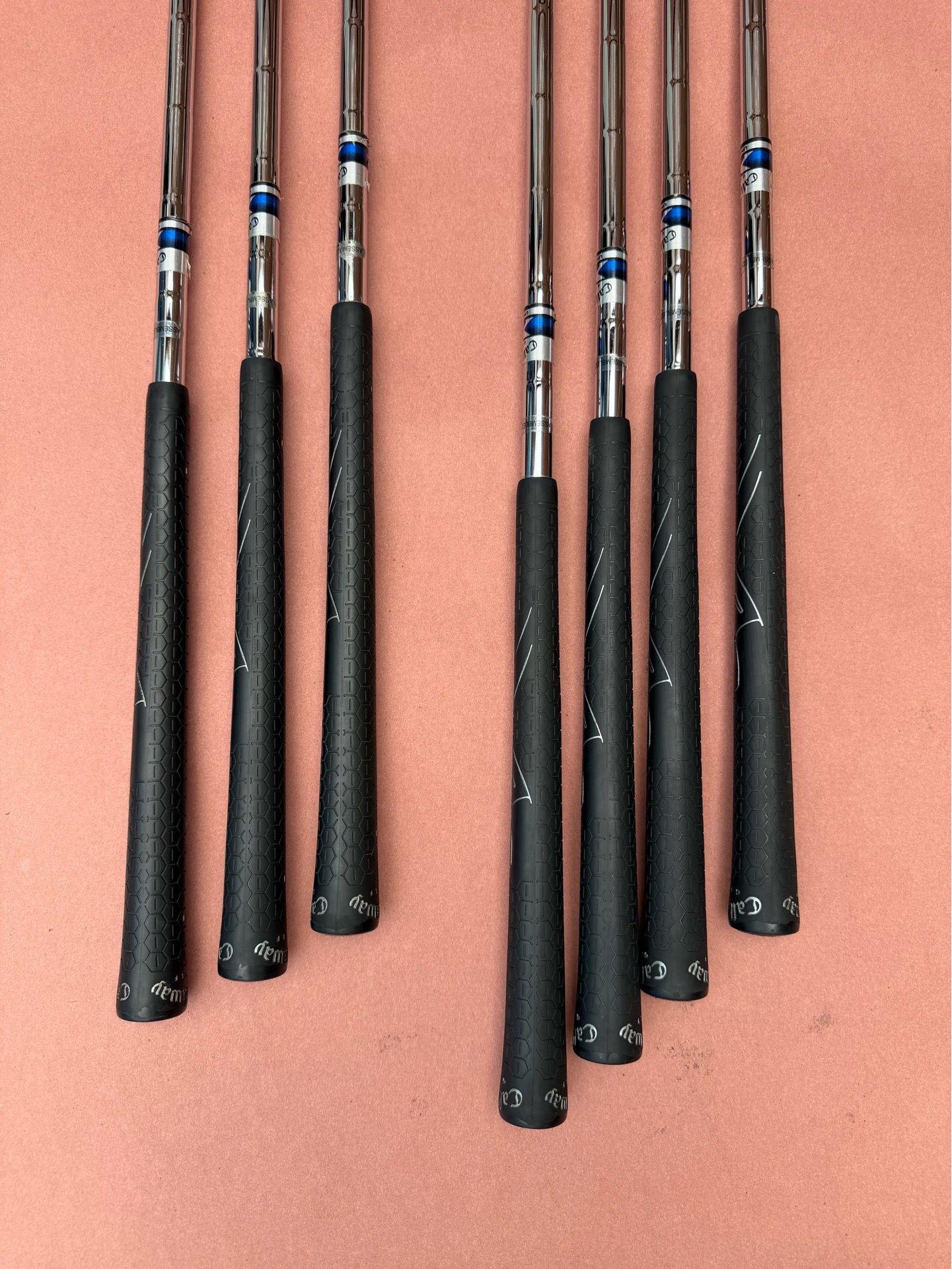 Callaway X-18 Iron Set 3–9 | Uniflex Steel Shafts - photo 4