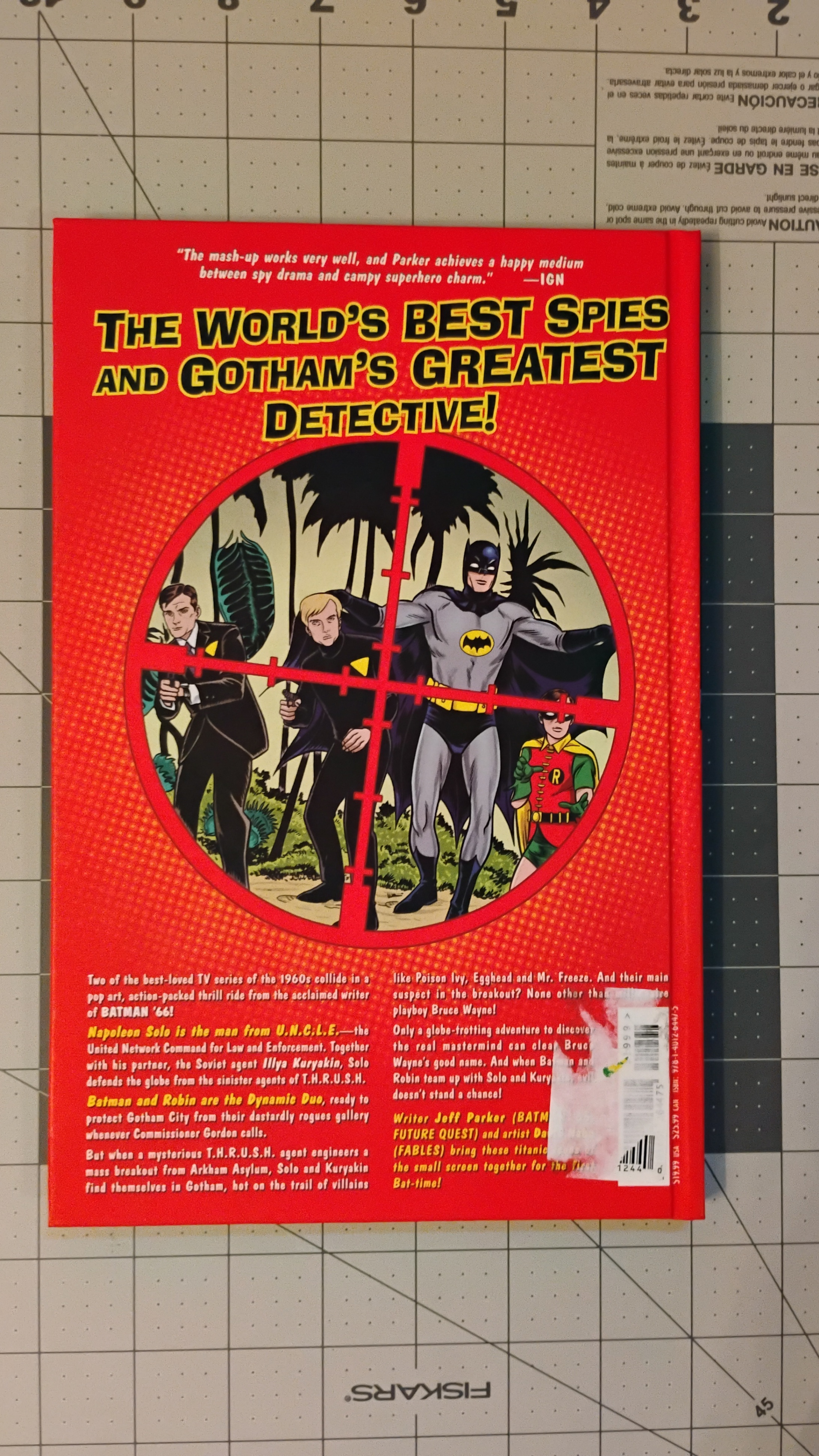 Batman ’66 Meets the Man from U.N.C.L.E. HC TPB - photo 2