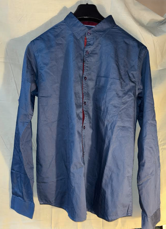 RIVERINC Navy Blue Button Up – Boy's Large – Excellent Condition
