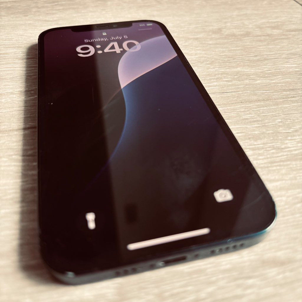 iPhone 12