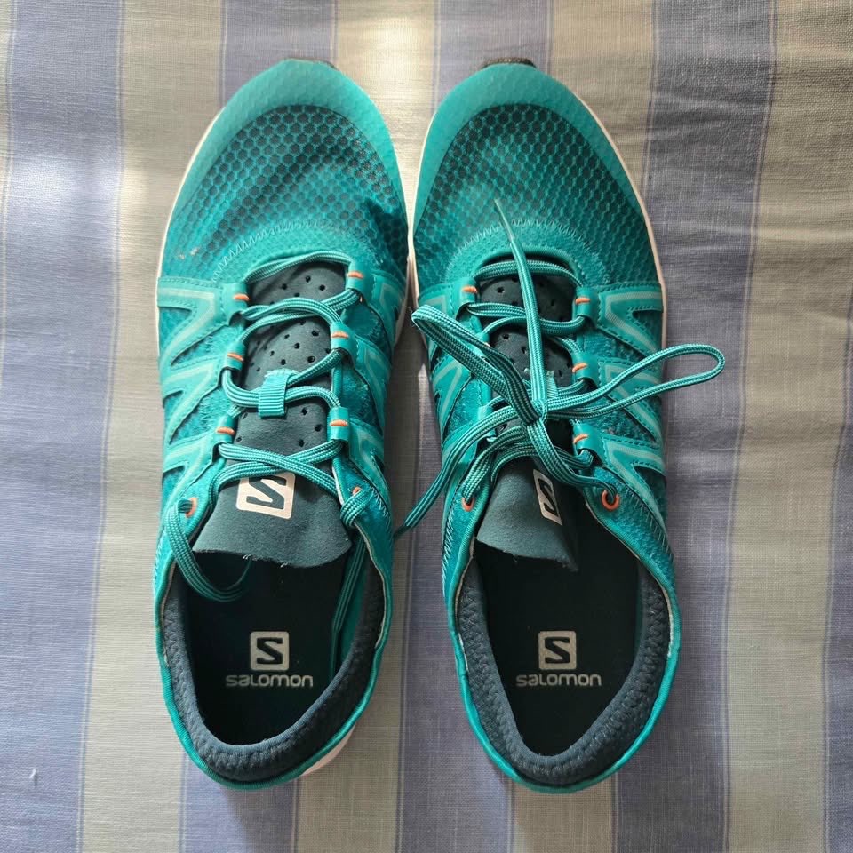 SALOMON CROSSAMPHIBIAN SWIFT 2 HIKING SHOES WOMENS 10