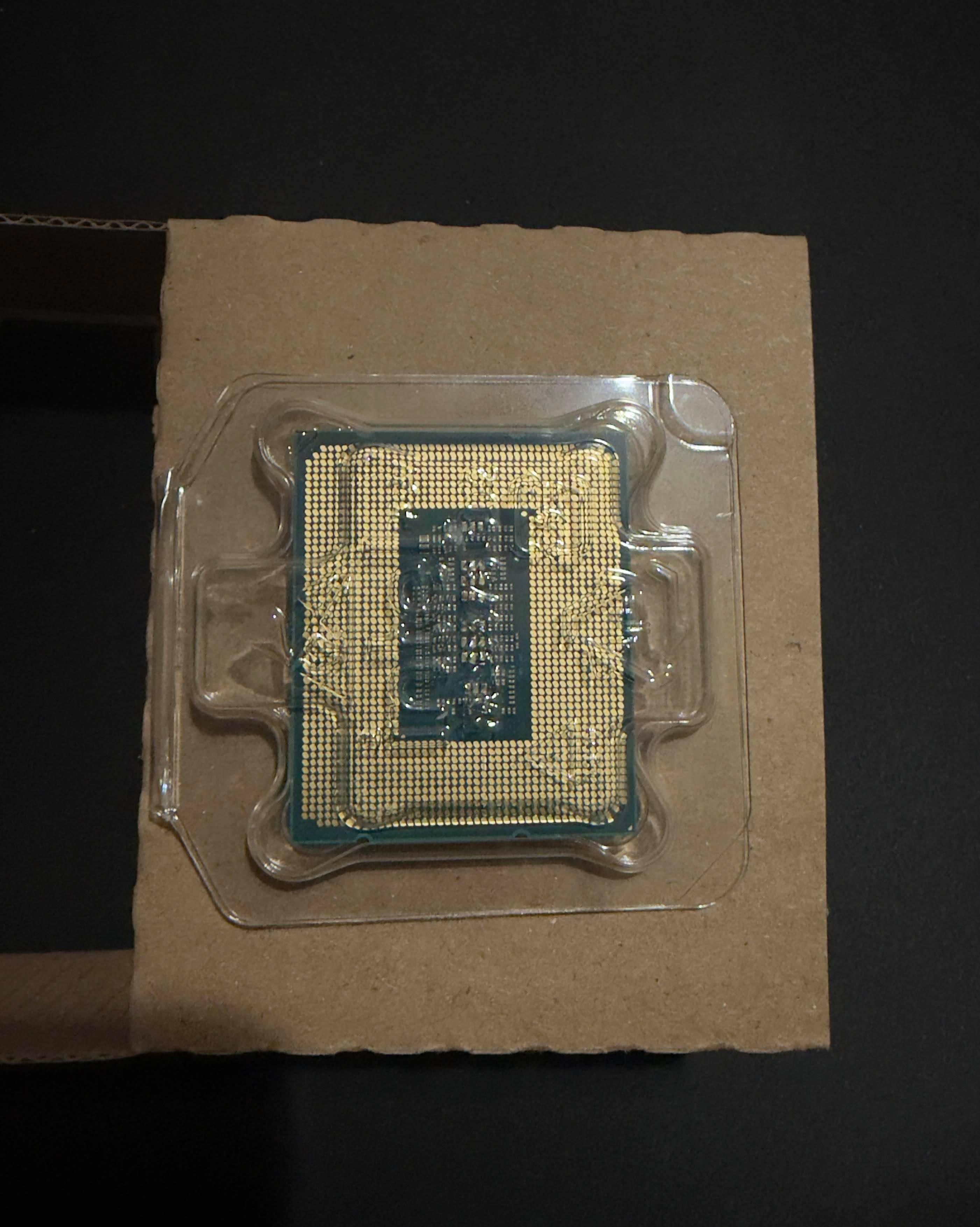 Intel i5-12600KF 10 Core, 16 Thread, Unlocked, LGA 1700 - photo 3