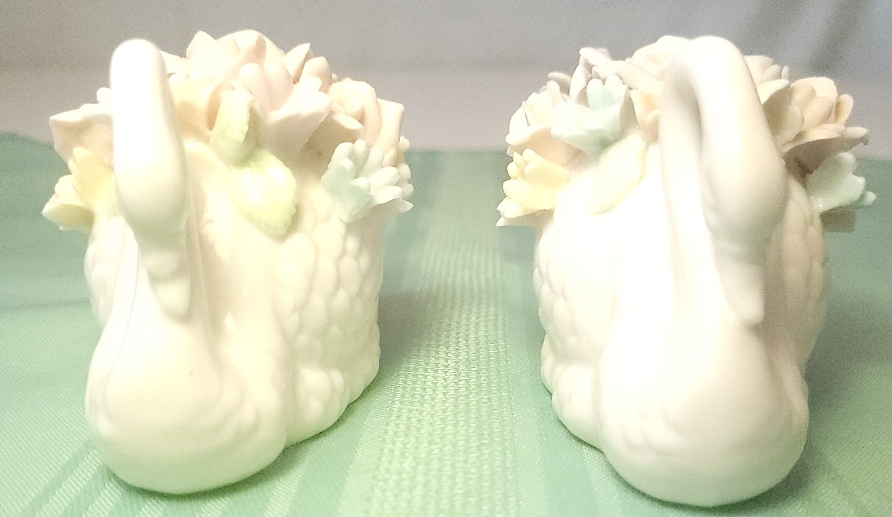 1960s Napco Originals Giftcraft Japan Swan Candle Holders 5G-517 - photo 3