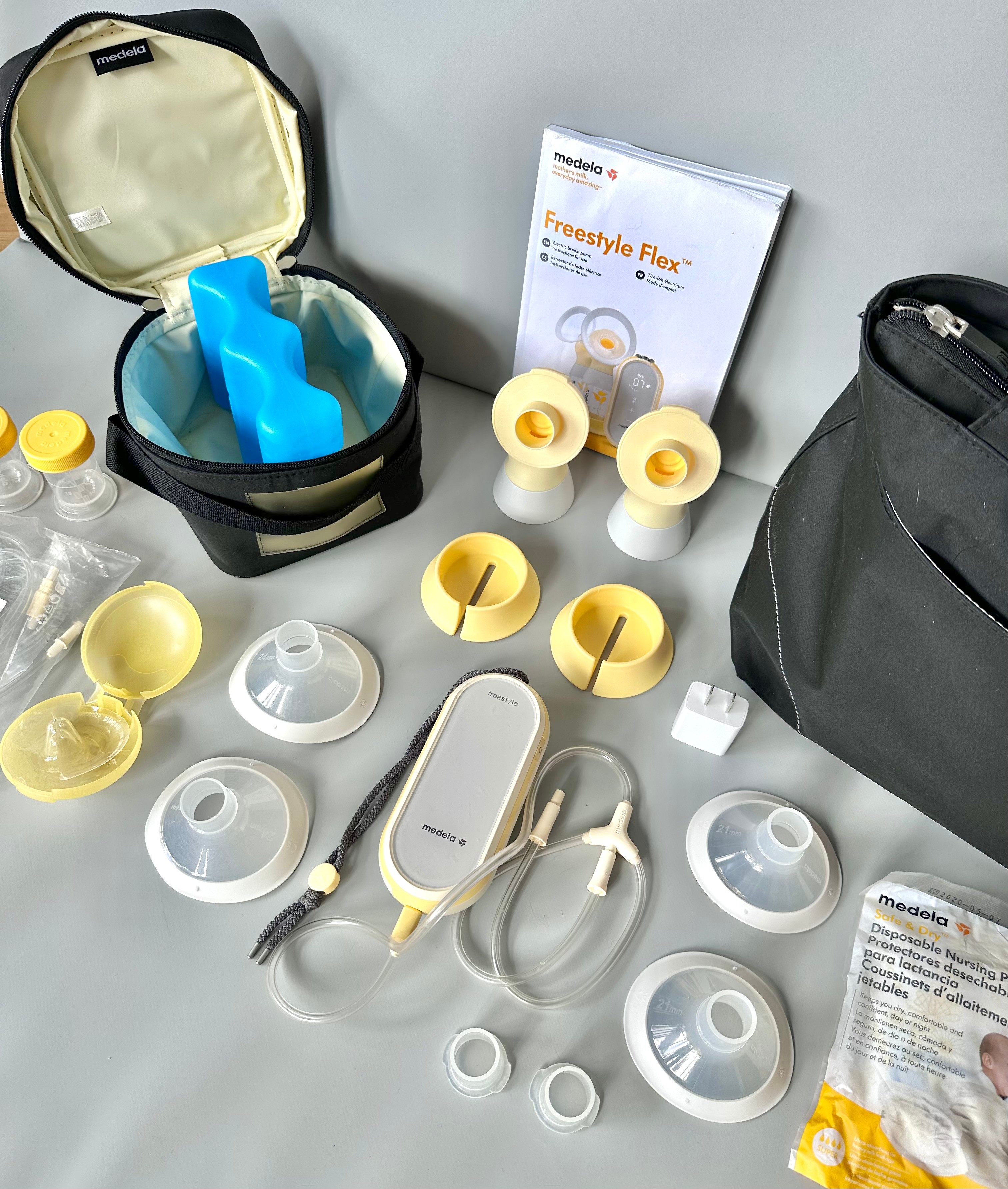 Medela Freestyle Flex Pump + Extras - photo 2