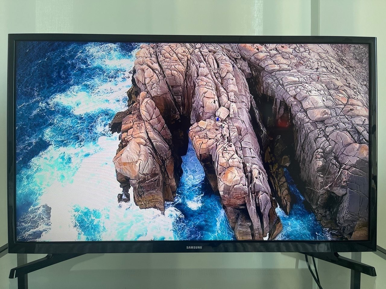 Samsung 32” Smart TV - Remote Included